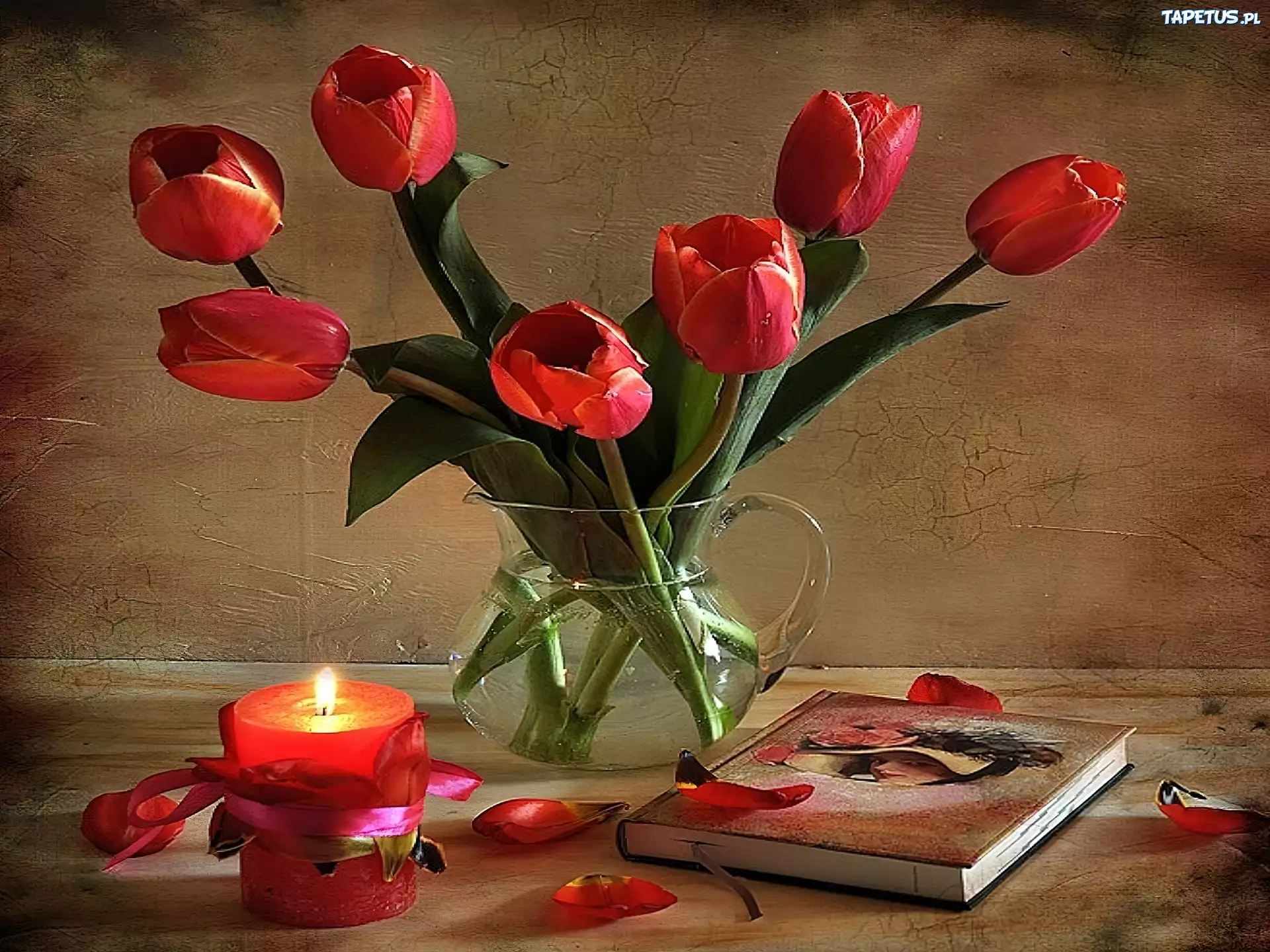 Tulipany, Książka, Świeczka