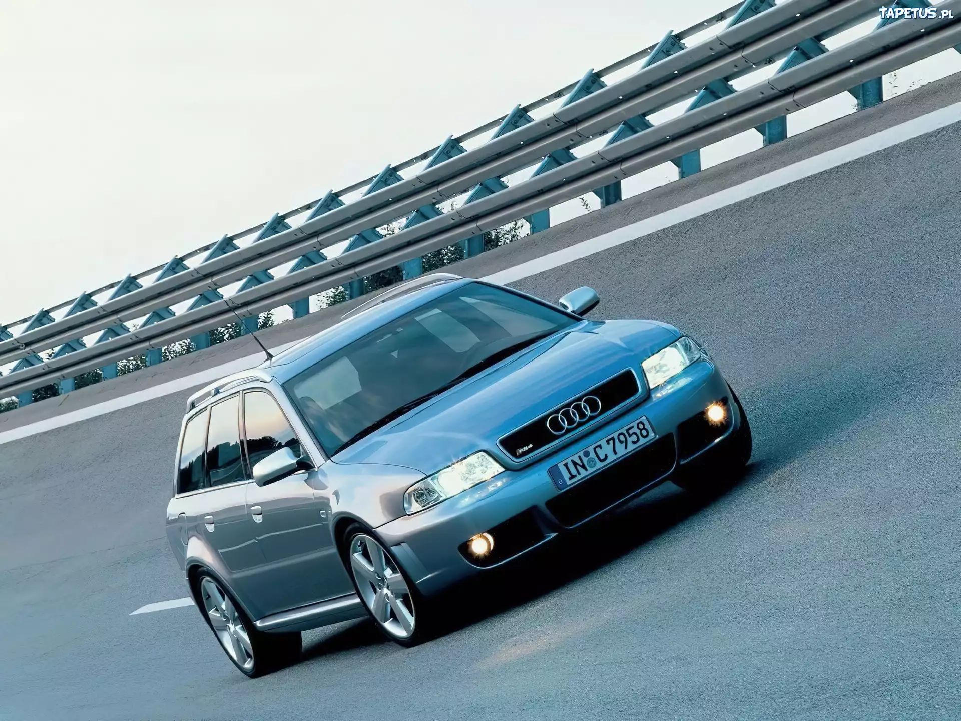 Audi, Avant