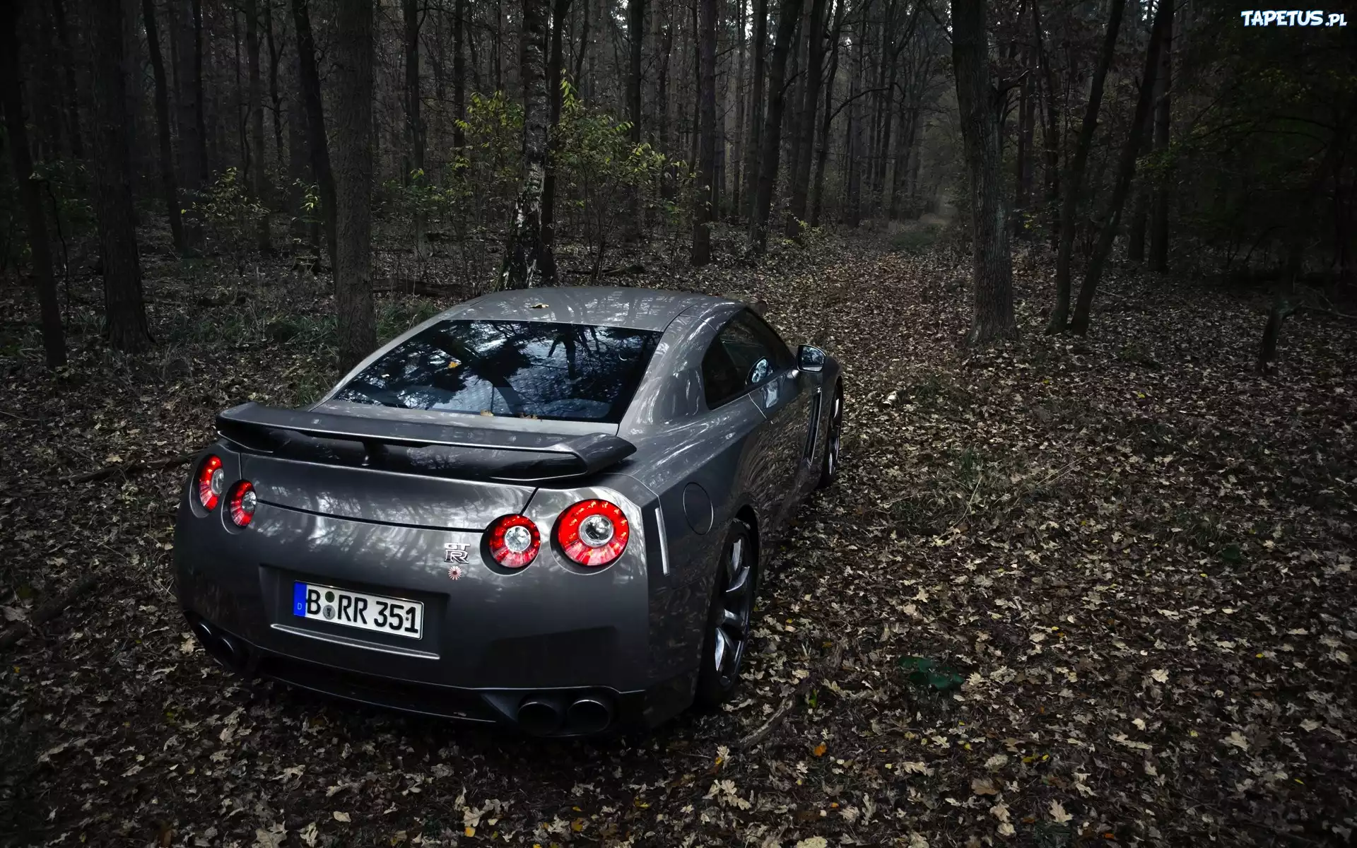 Nissan GTR, Las