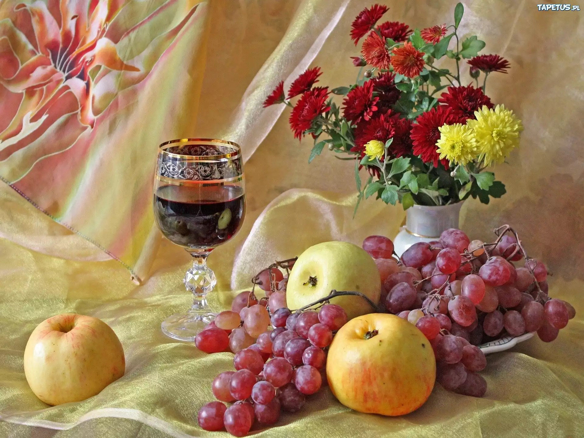 Chryzantemy, Winogrona, Jabłka, Wino