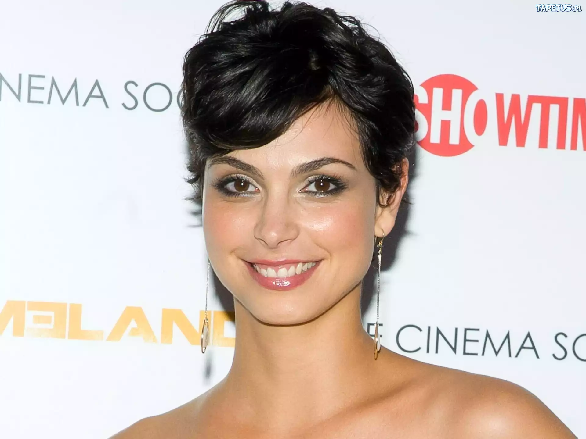 Morena Baccarin, Twarz, Uśmiech, Kolczyki