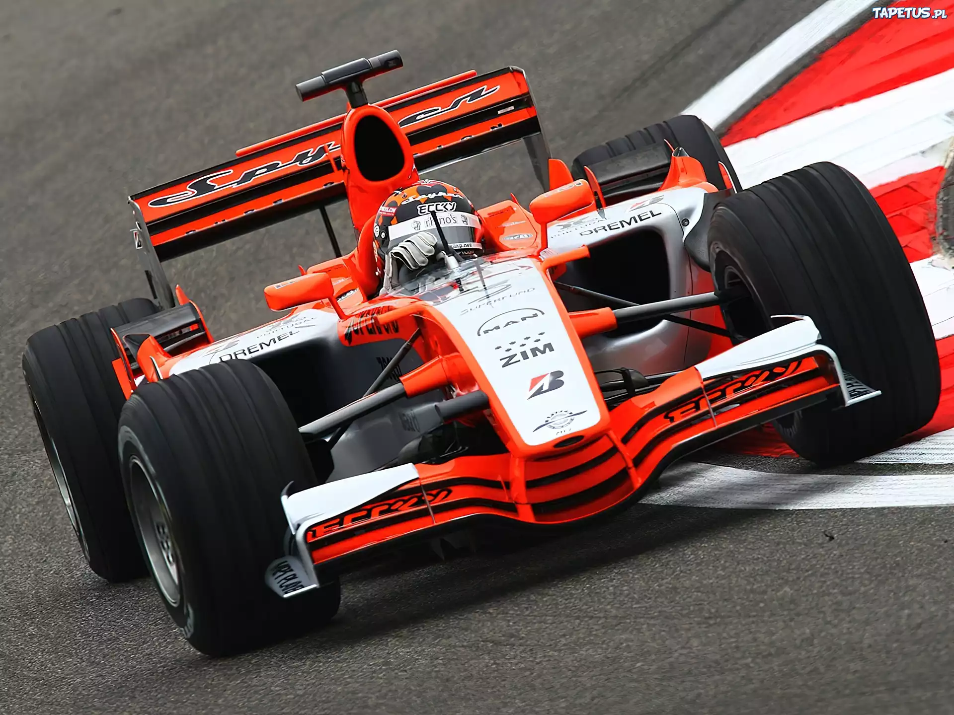 Formuła 1,bolid,opony, kask , koła, spojler