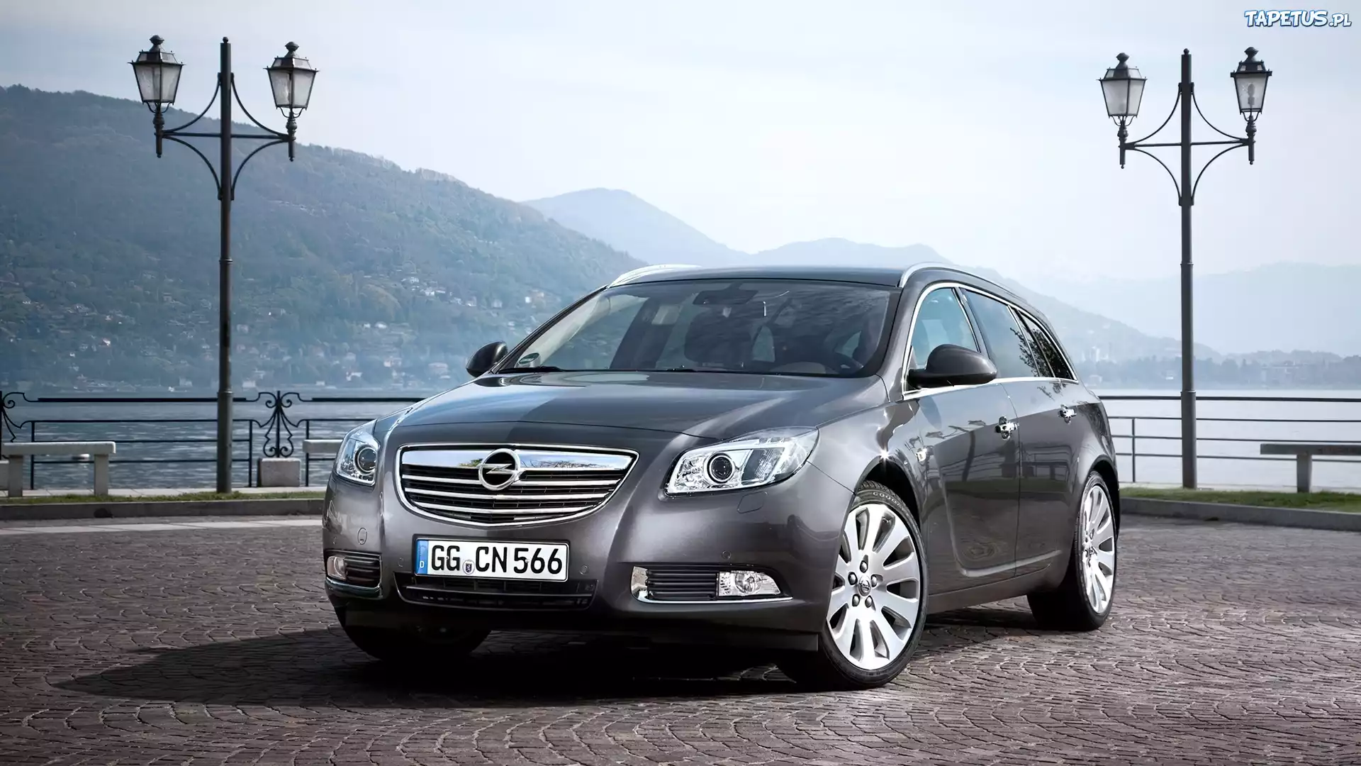 Opel Insignia, Góry, Jezioro, Latarnie