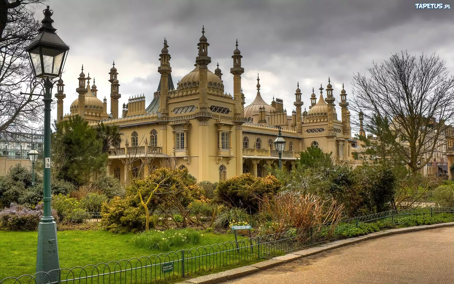 Anglia, Galeria Sztuki i Muzeum Brighton, Ogród
