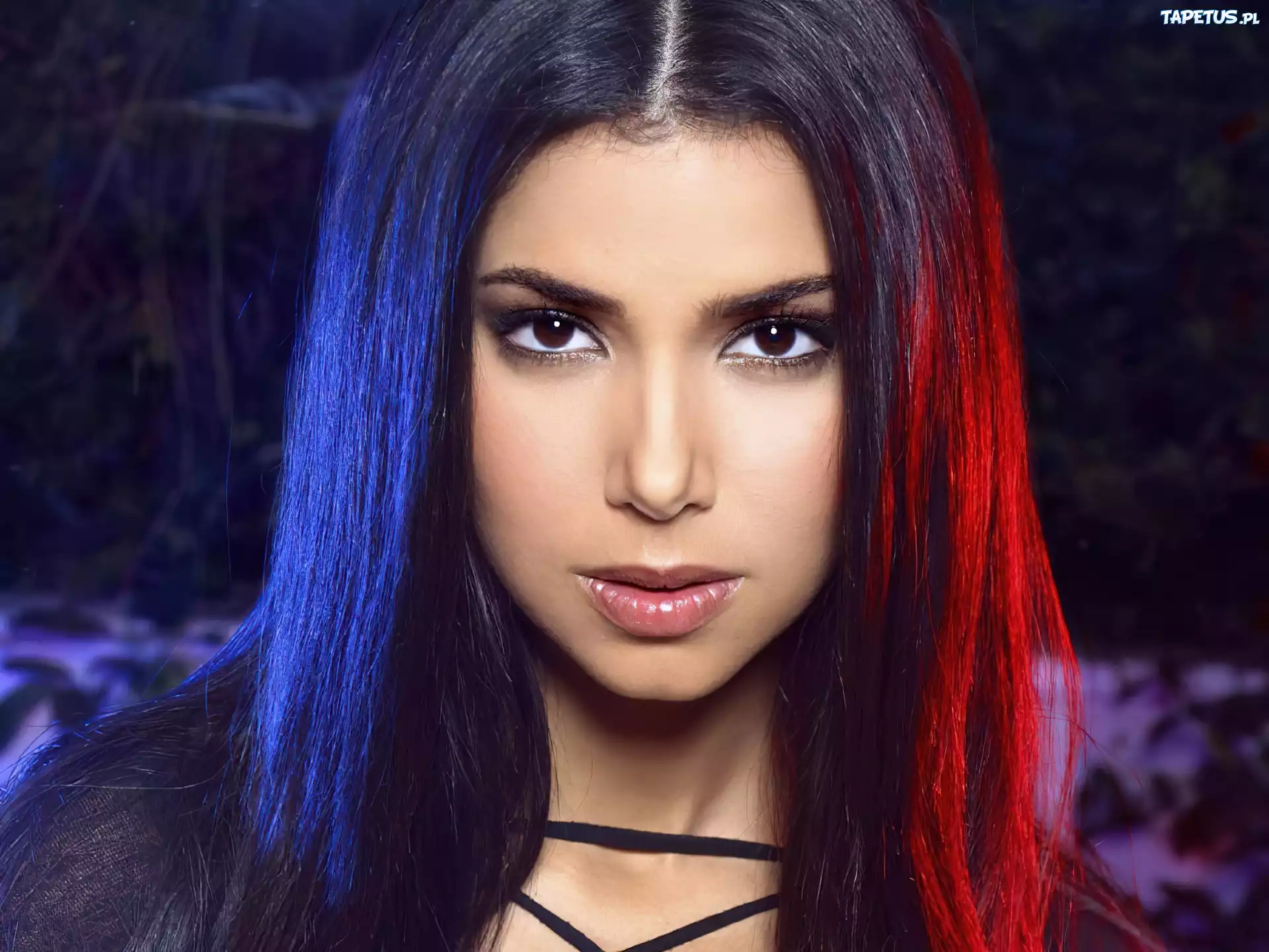 Seksowna, Roselyn Sanchez, Twarz