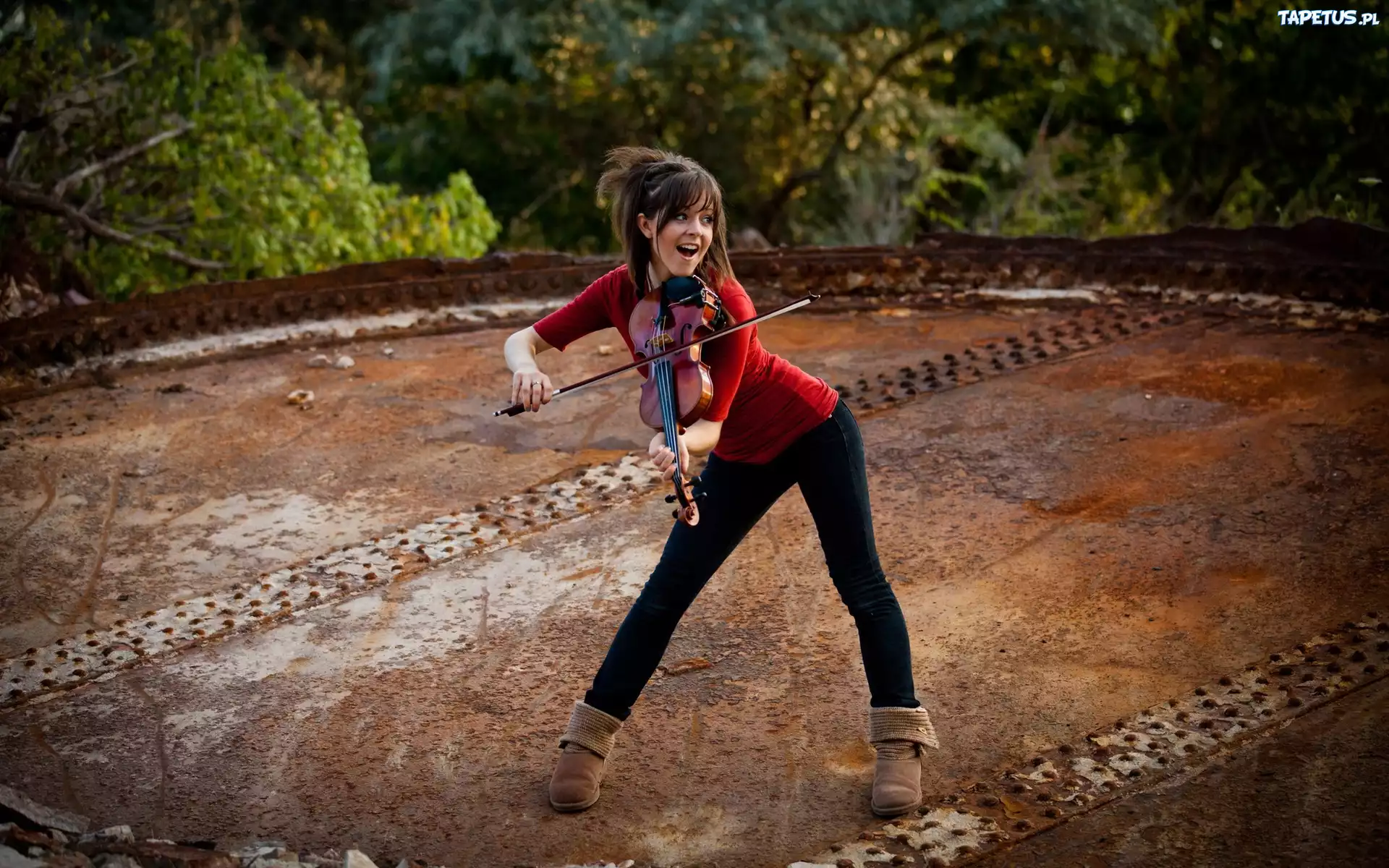 Lindsey Stirling, Skrzypaczka, Skrzypce