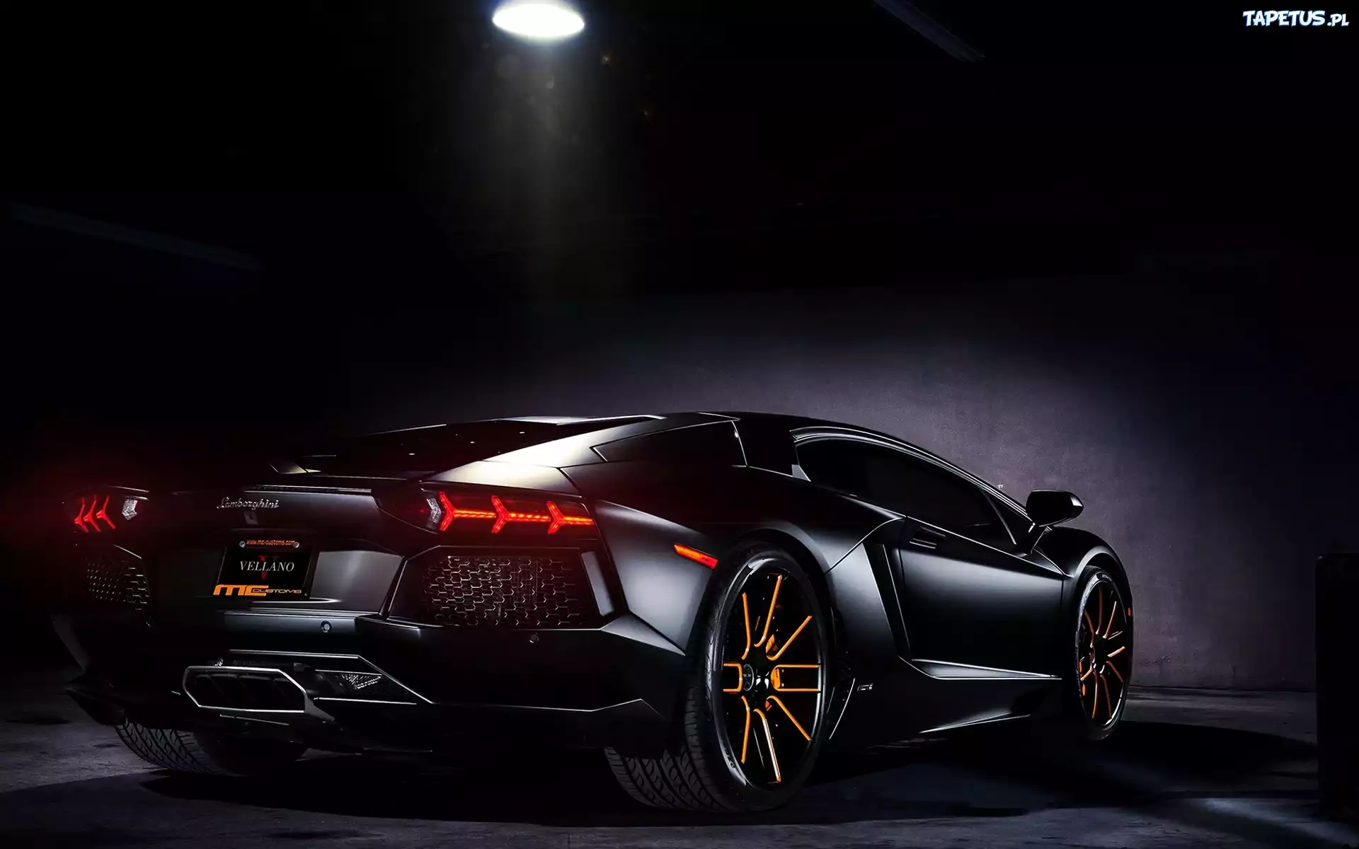 Czarne, Lamborghini