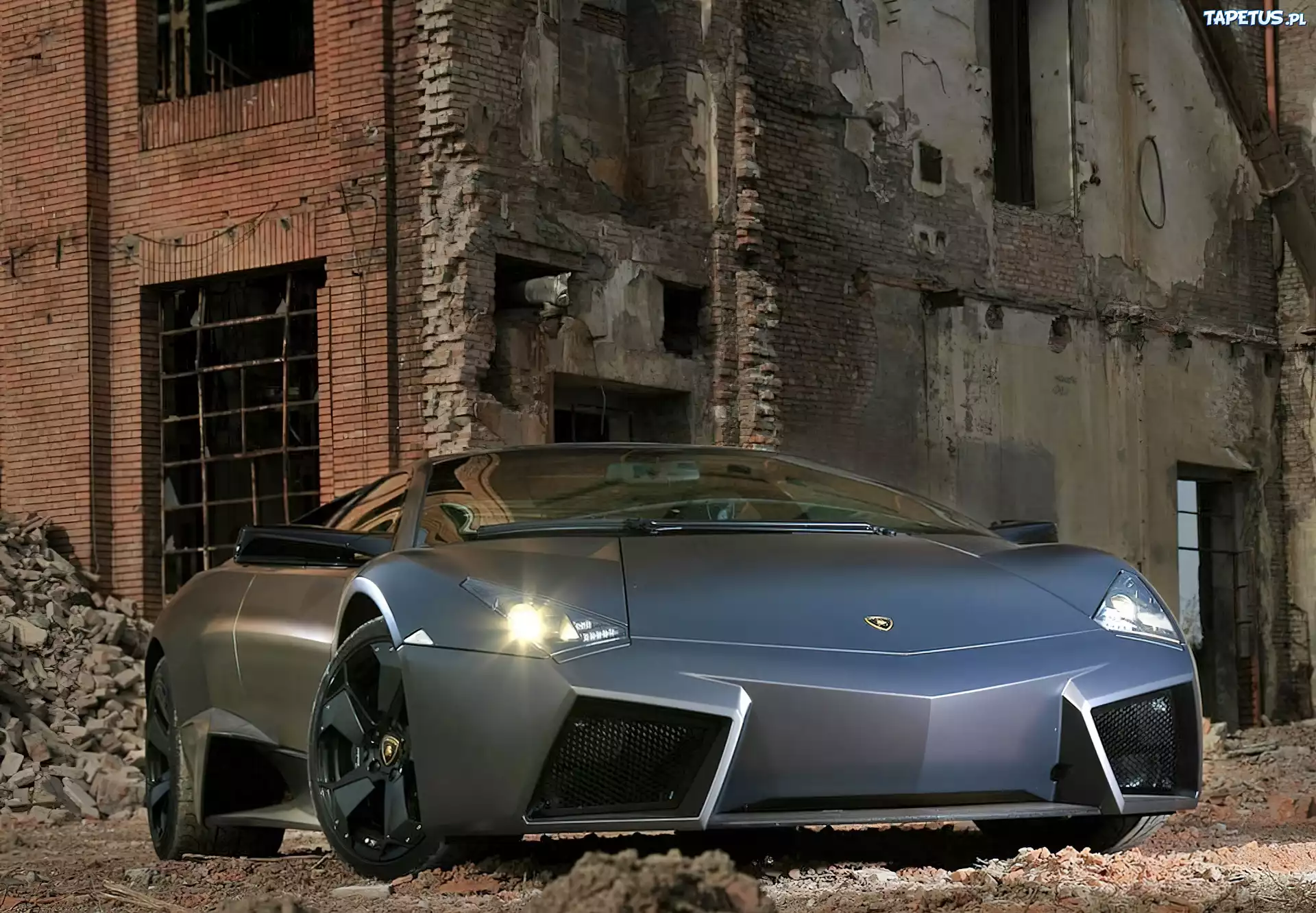 Srebrne, Lamborghini Reventon