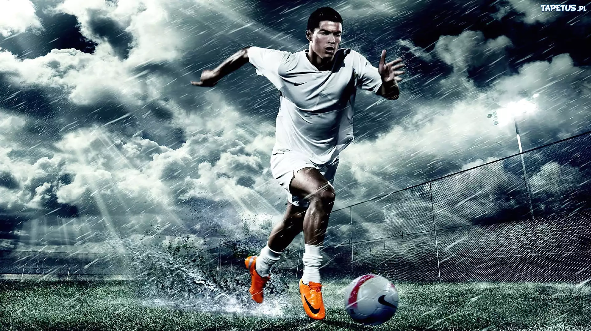 Cristiano Ronaldo, Piłkarz, Boisko, Deszcz