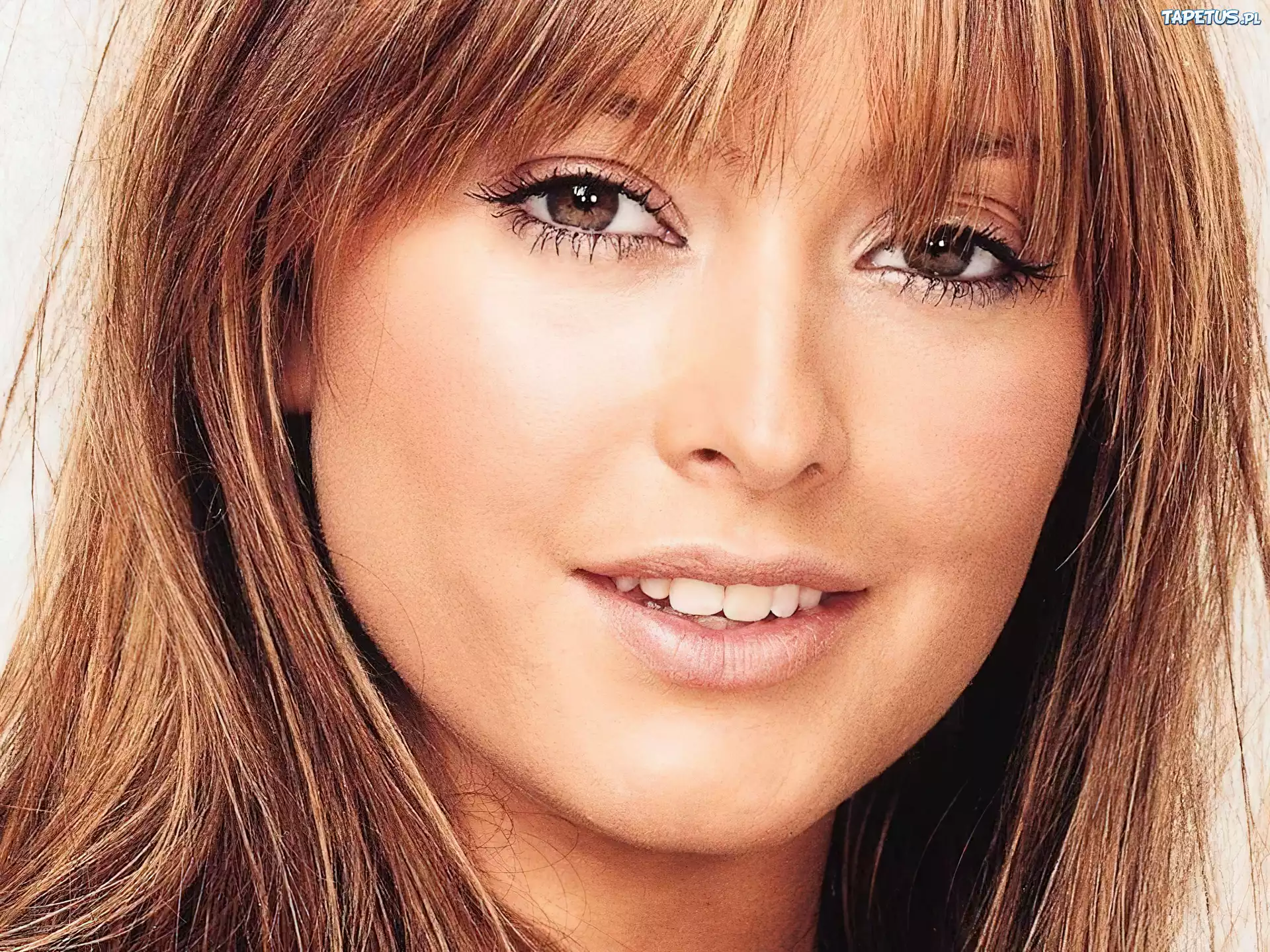twarz, Holly Valance
