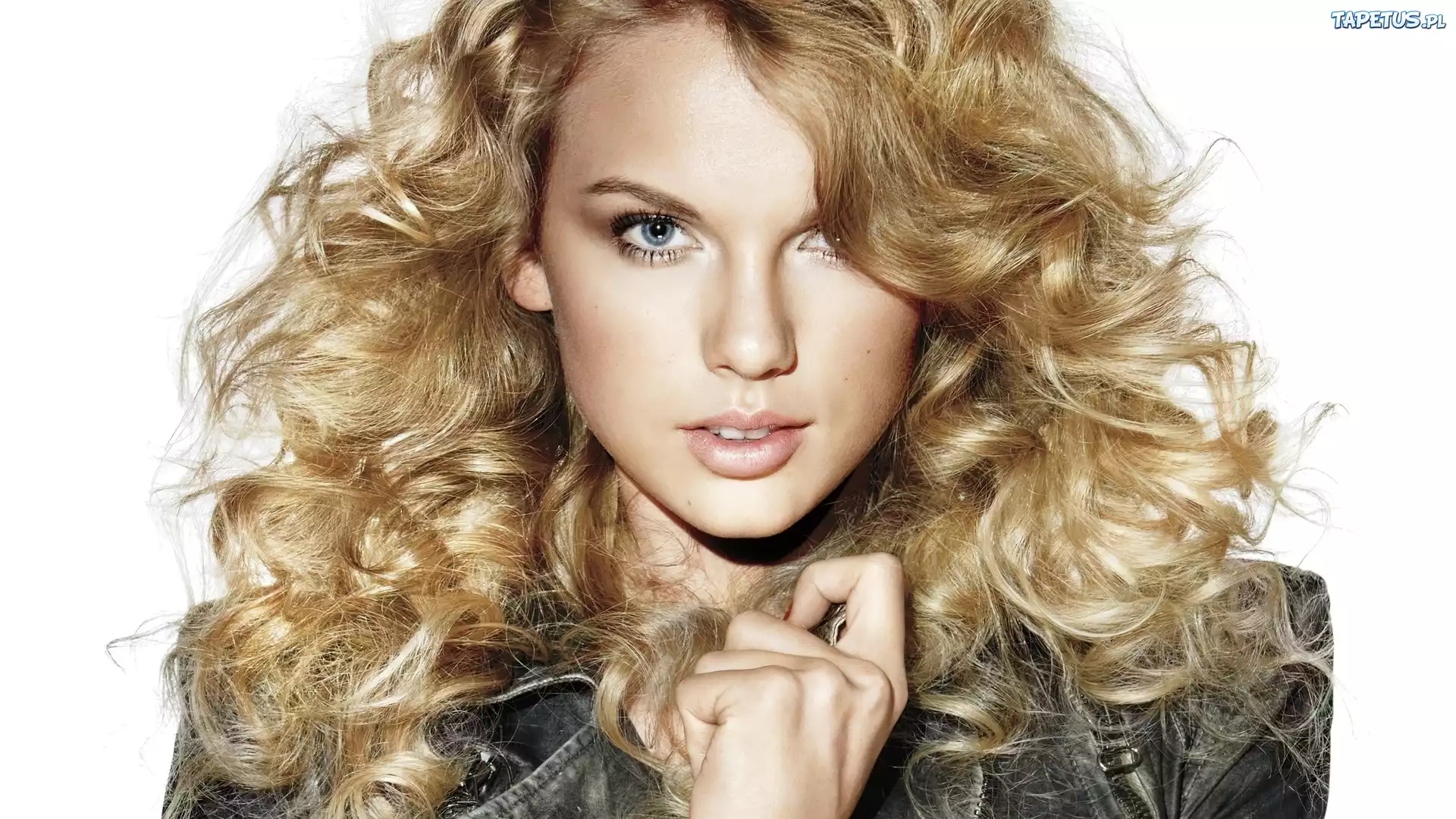 Taylor Swift, Twarz, Włosy