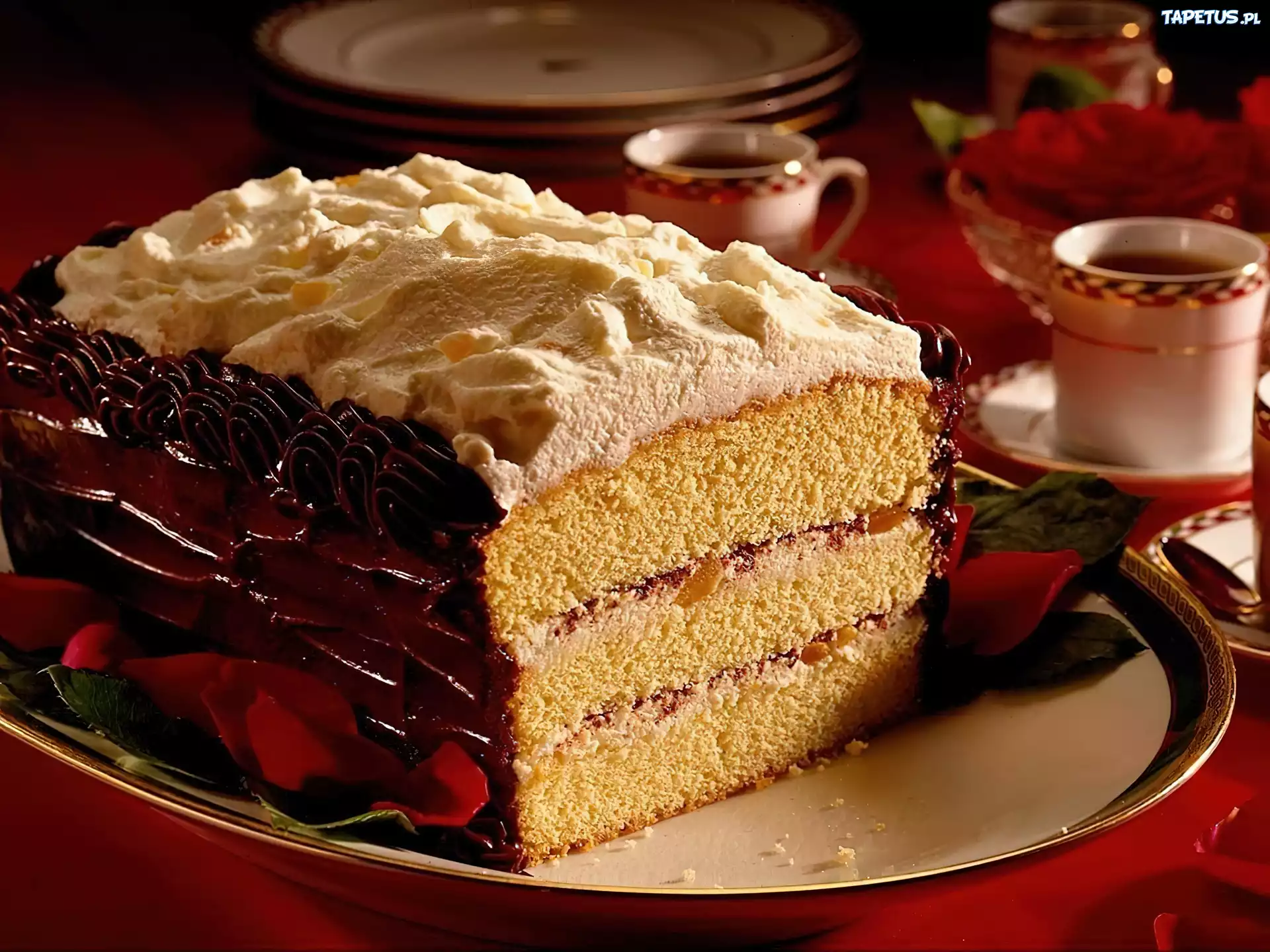 Вкусный домашний торт рецепт на день рождения. Торт. Вкусный торт. Красивые и вкусные тортики. Вкусные тортики и пирожные.