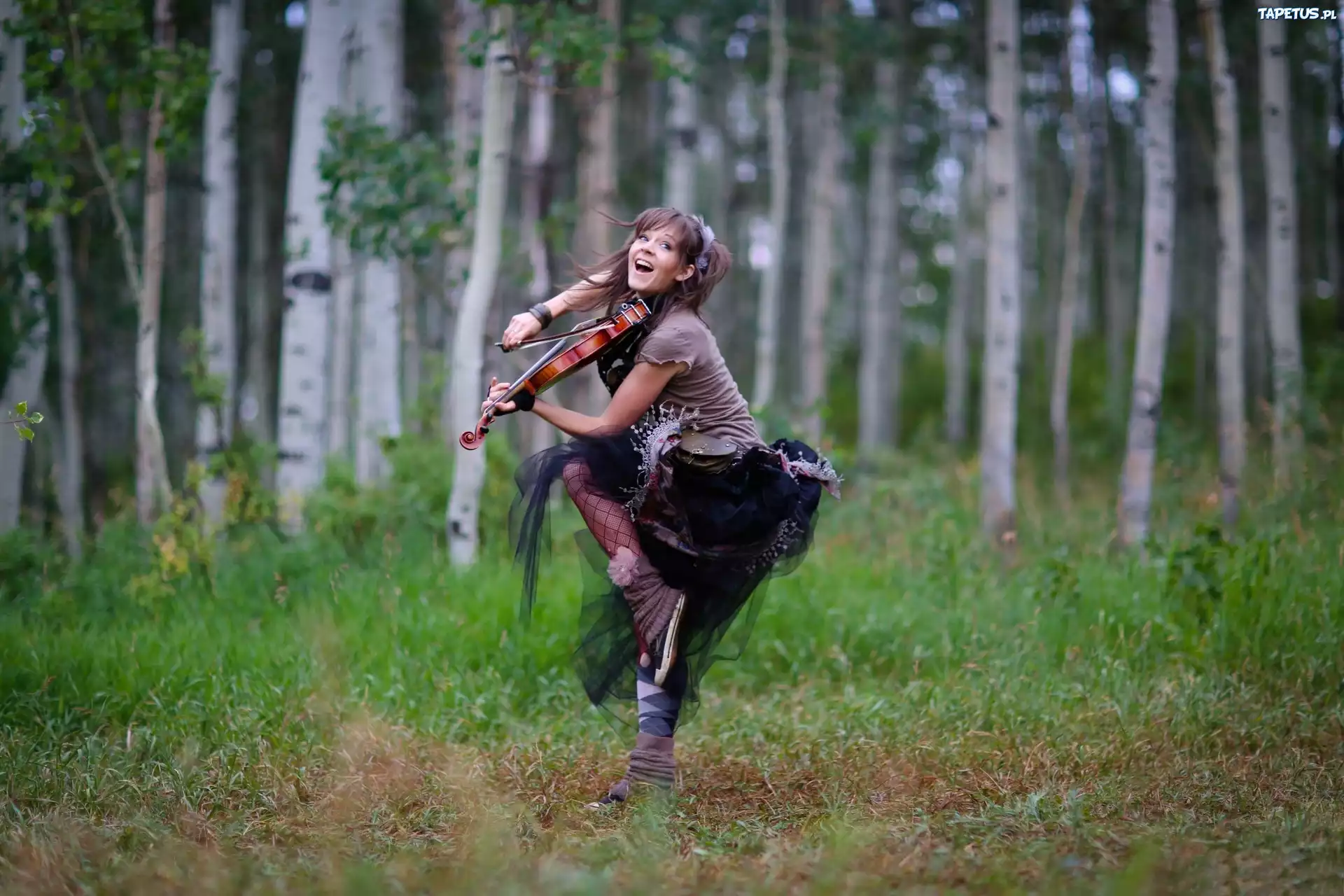 Lindsey Stirling, Skrzypce