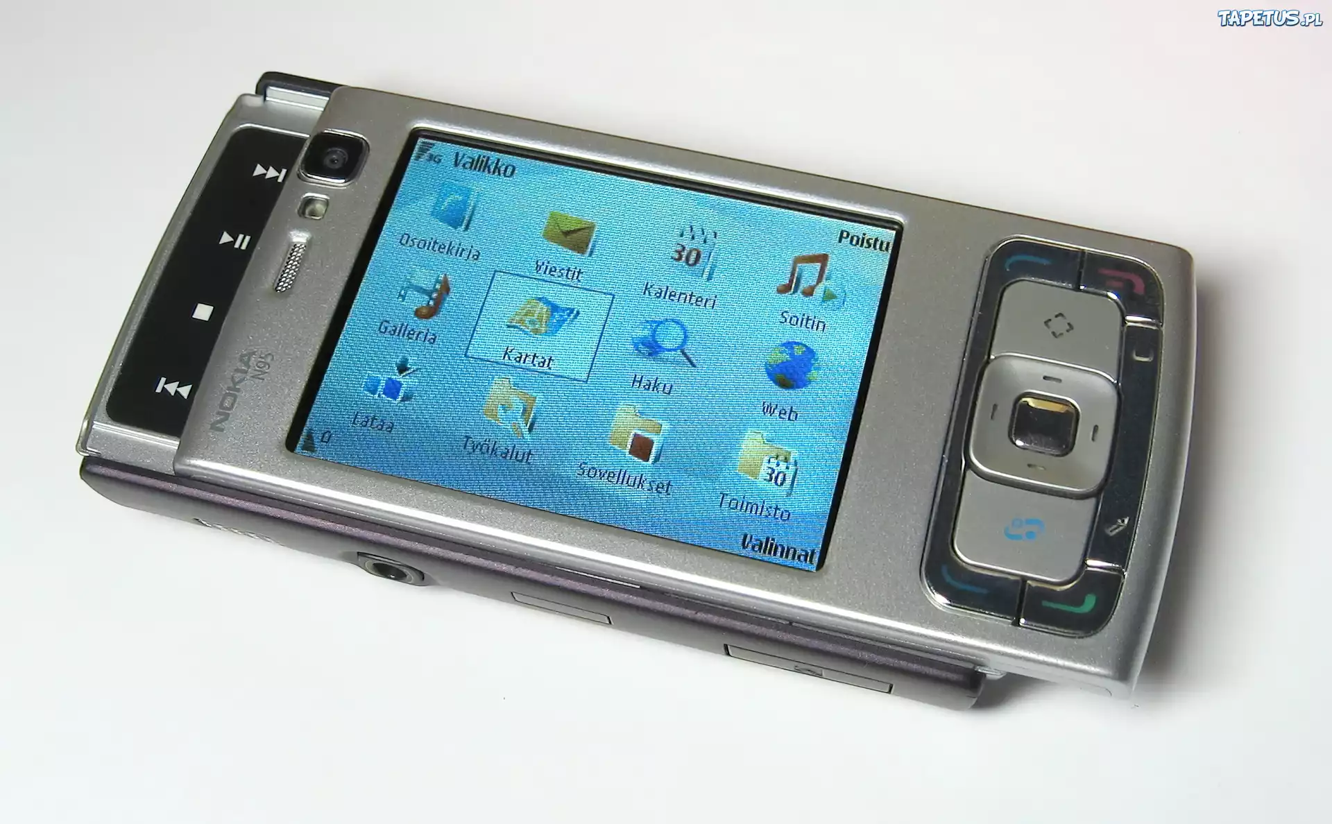 Nokia N95, Wyświetlacz