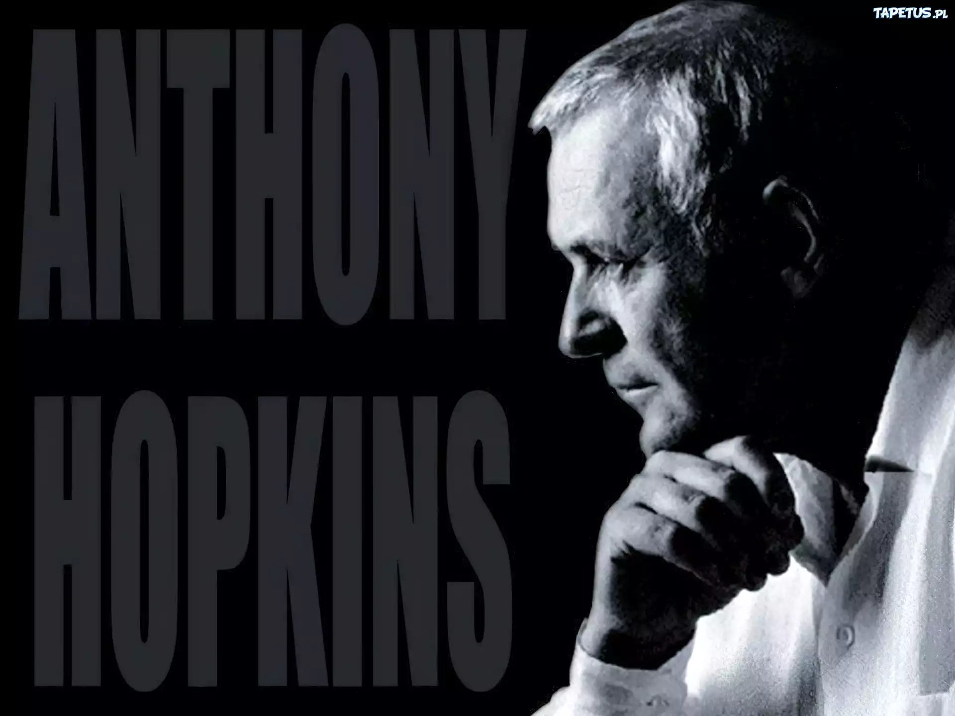 Anthony Hopkins,biała, koszula