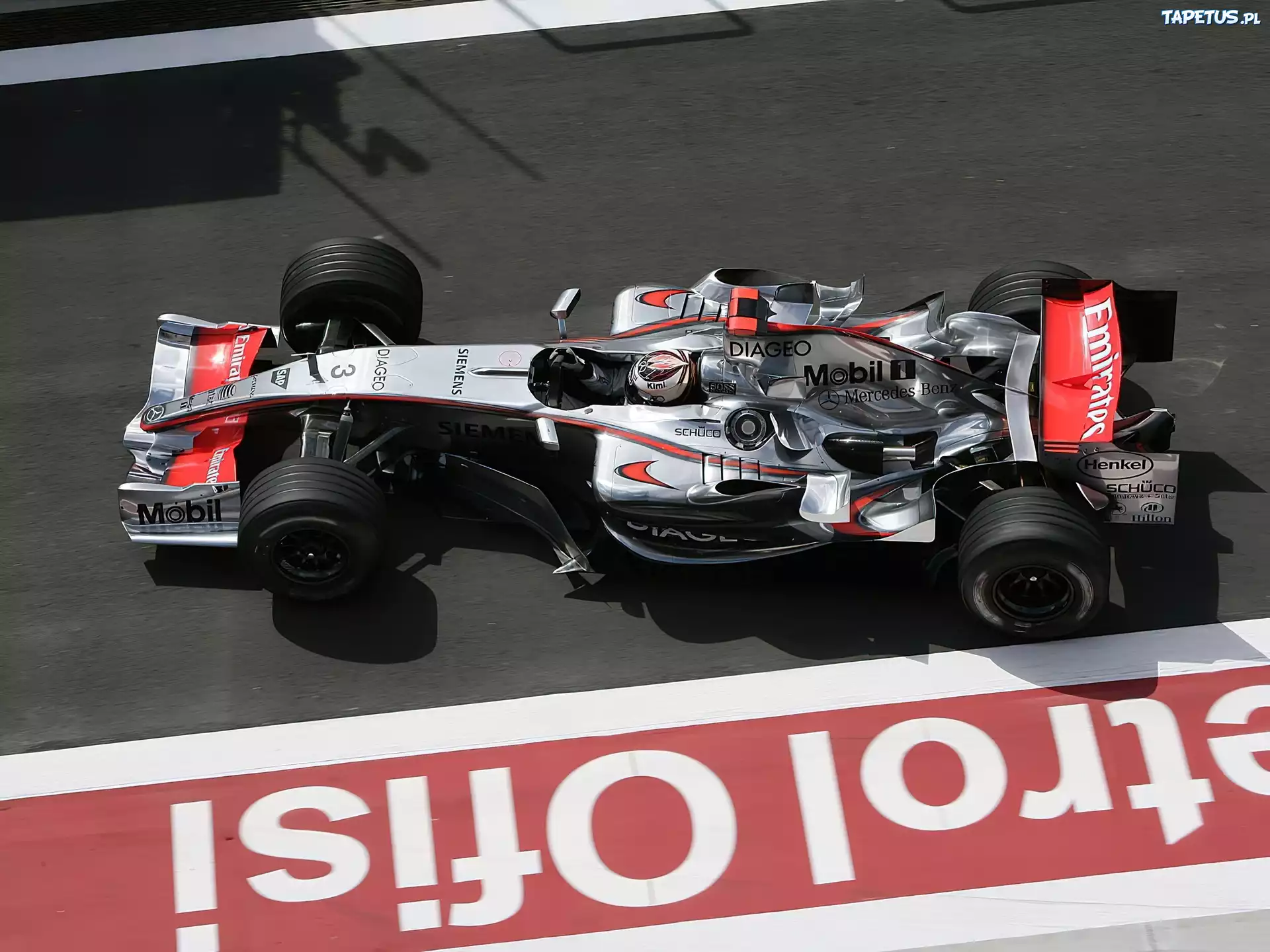 Formuła 1,bolid,opony, kask , koła, spojler