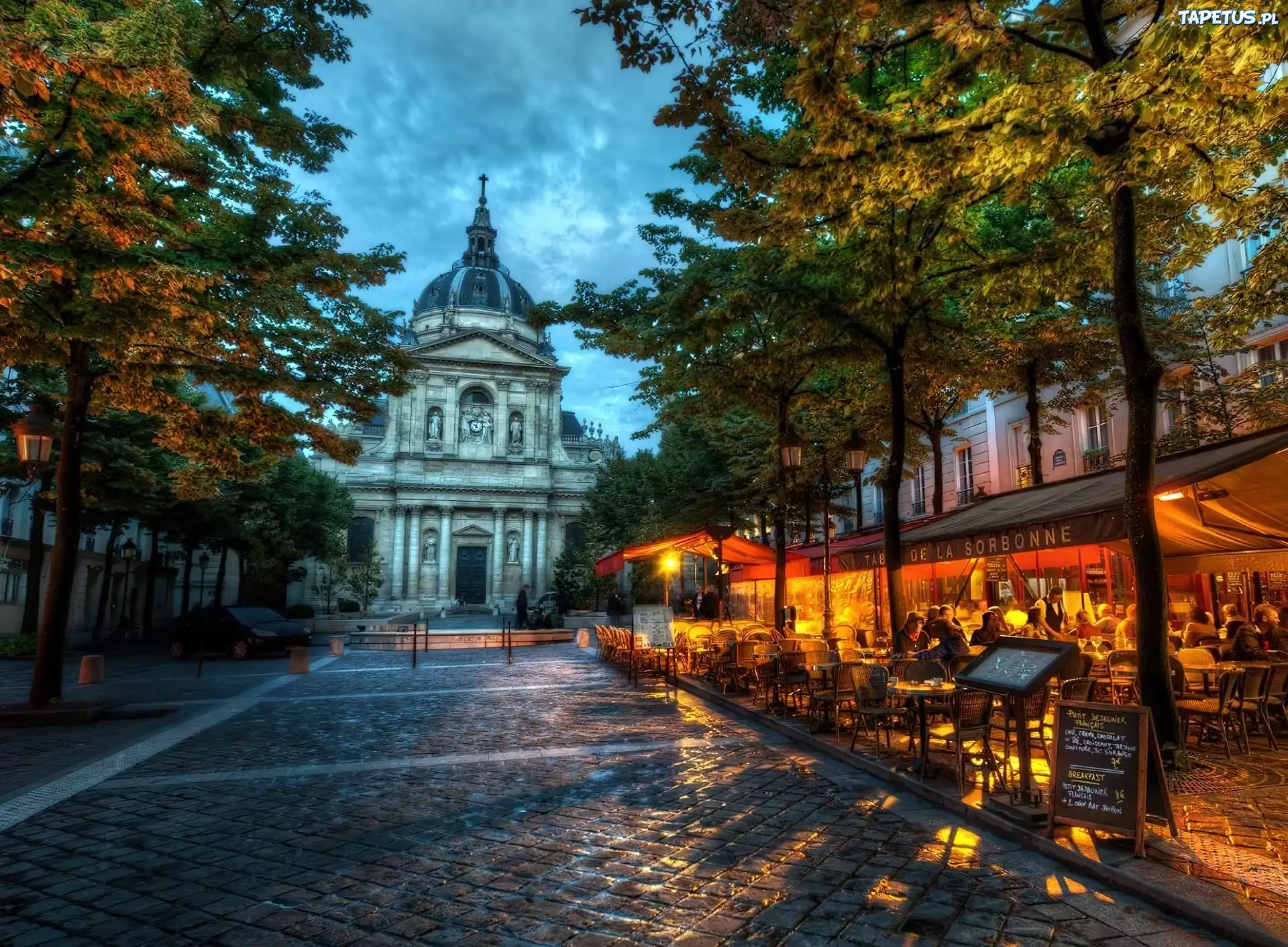 Francja, Zabytek, Restauracja
