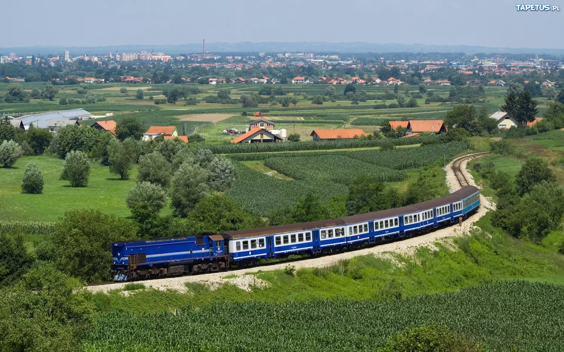 Pociąg, Pola, Łąki, Panorama, Miasta
