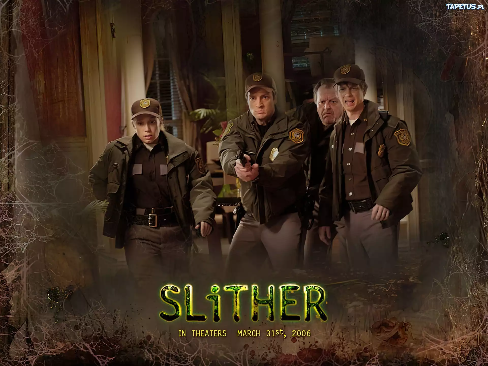 Slither, policja, dom, napis