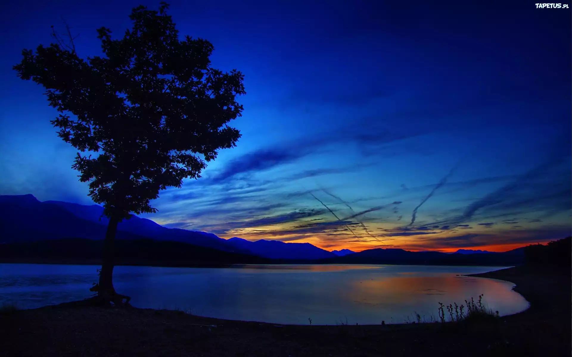 природа озеро деревья небо облака закат без смс