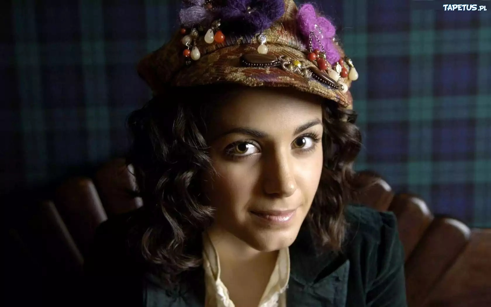 Katie Melua, Brunetka, Czapka