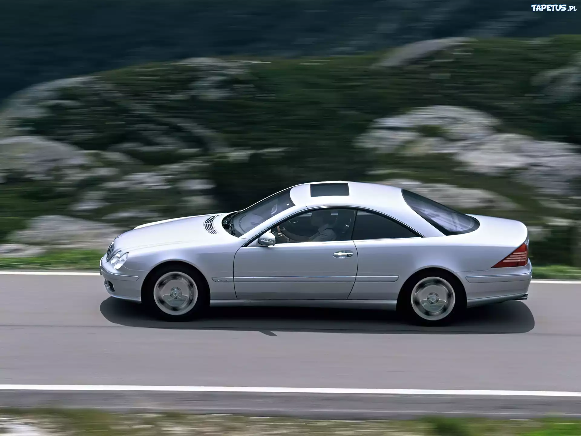 Mercedes CL, Prawy Profil