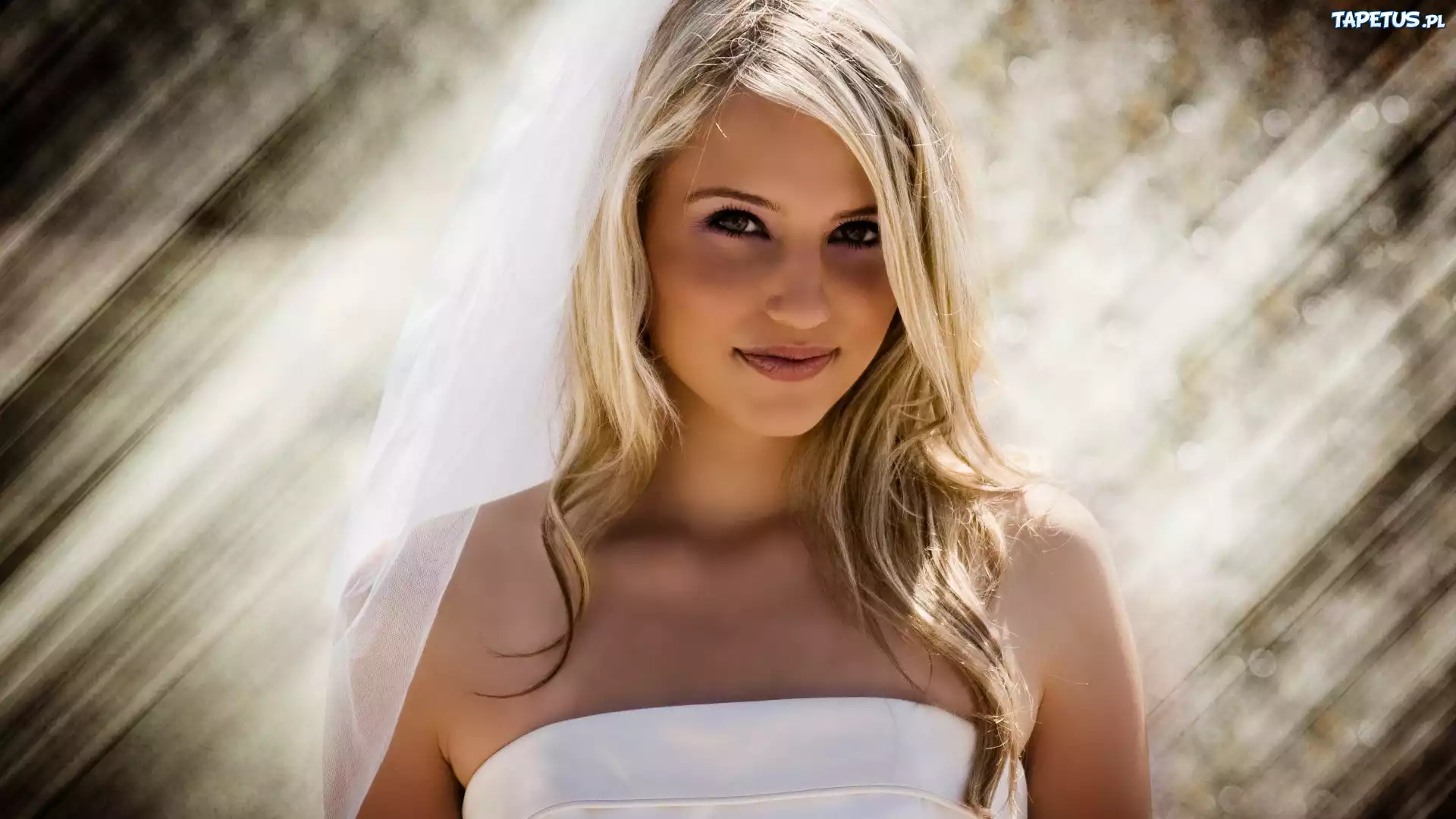 Dianna Agron, Blondynka, Makijaż