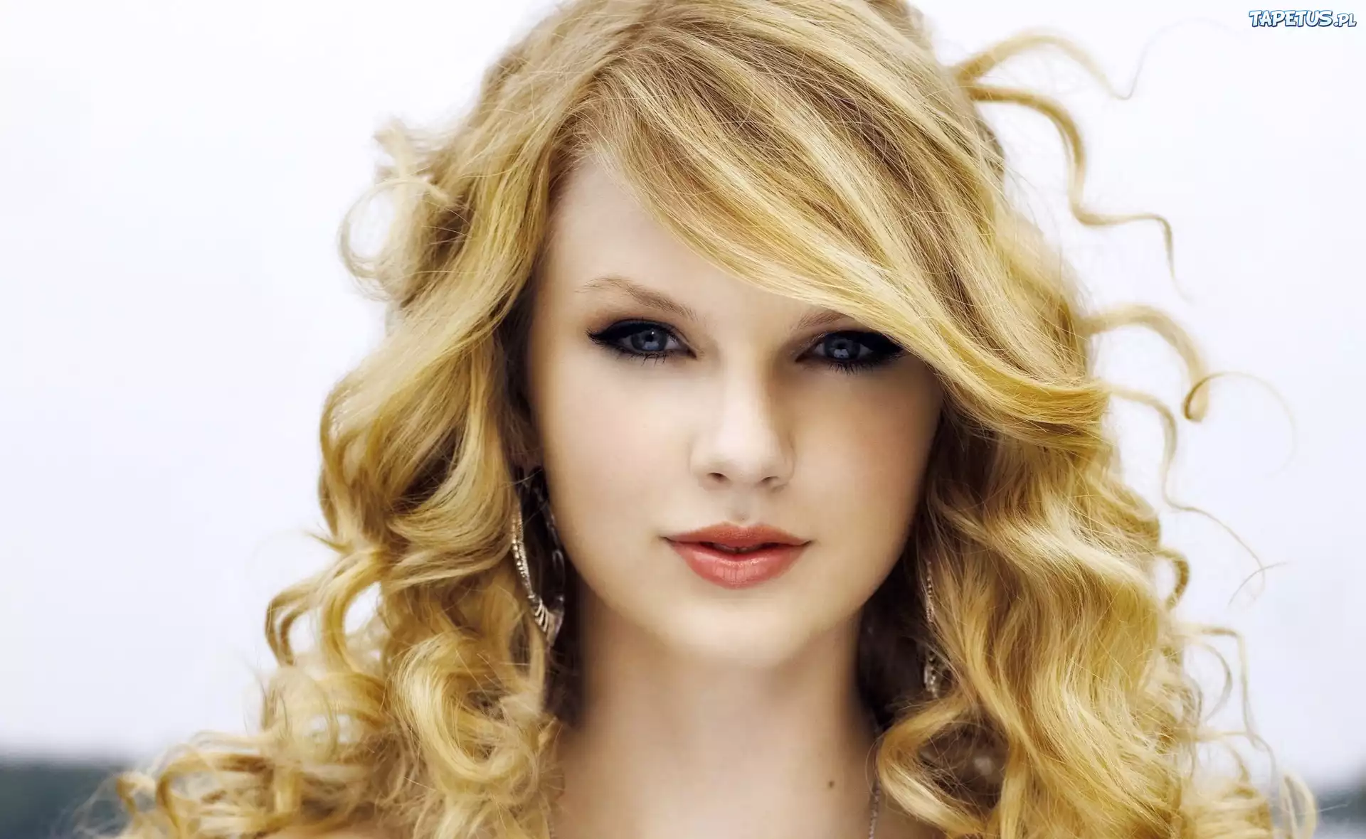 Taylor Swift, Blondynka, Makijaż