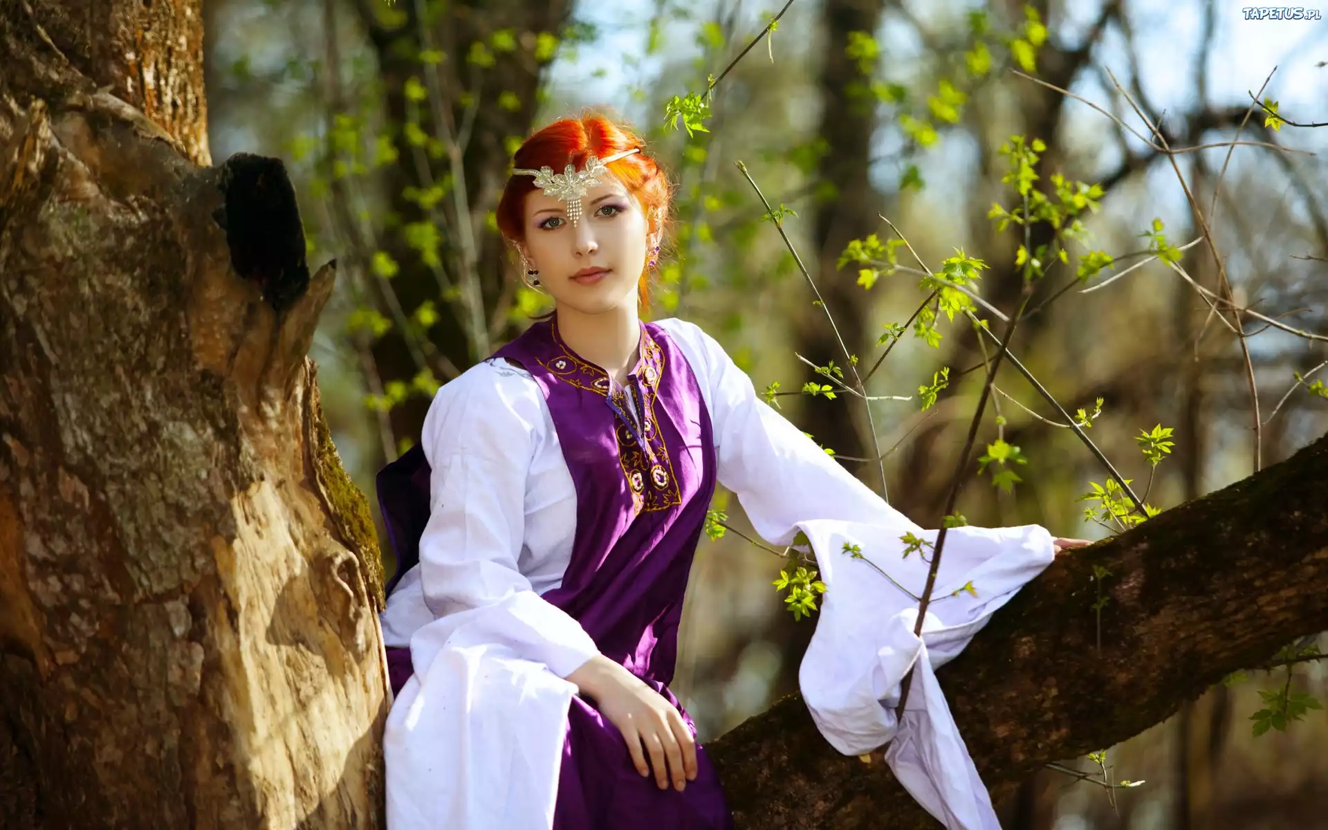 Piękna, Dziewczyna, Diadem, Drzewo, Las