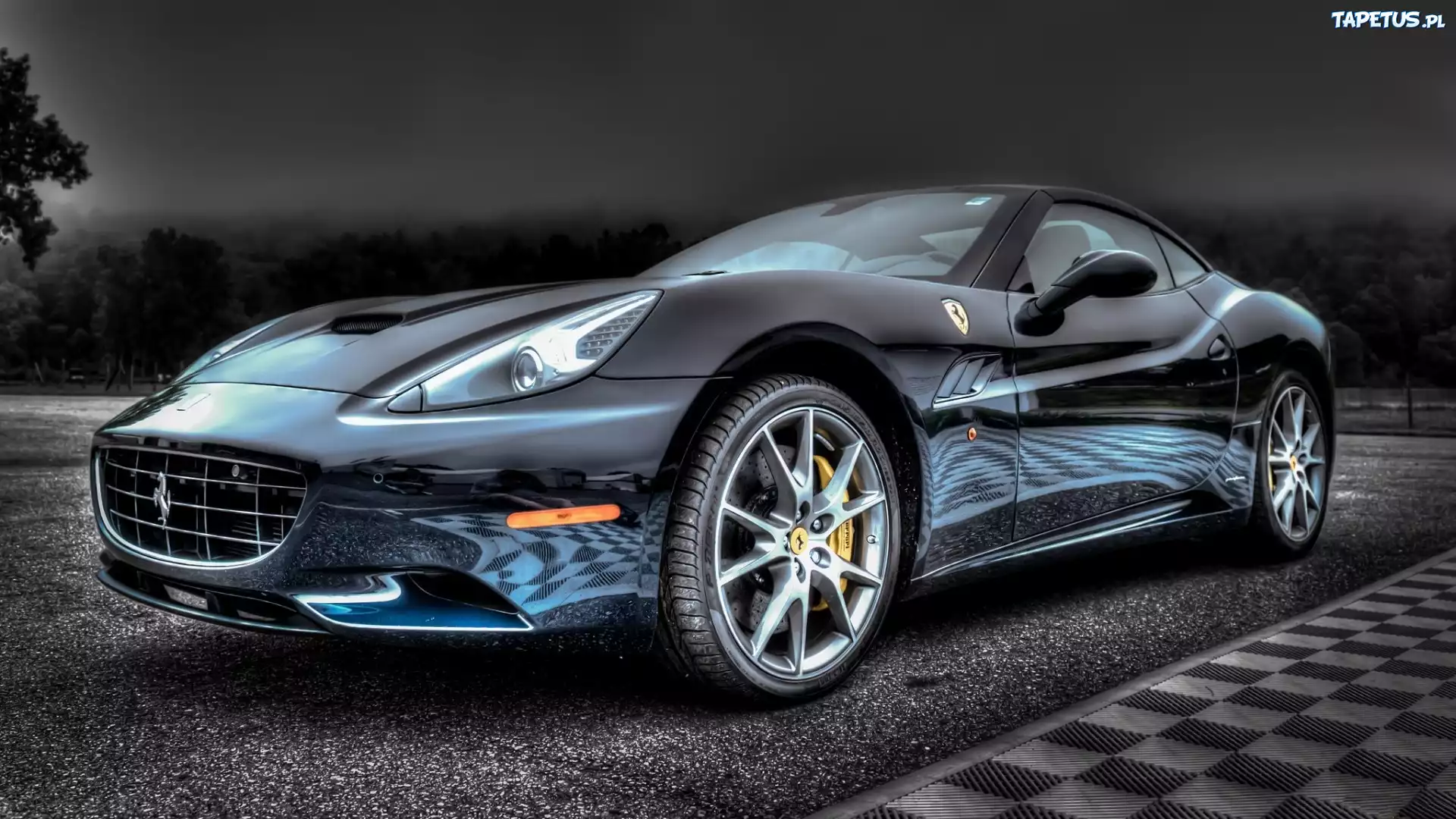 HDR, Ferrari, Szachownica