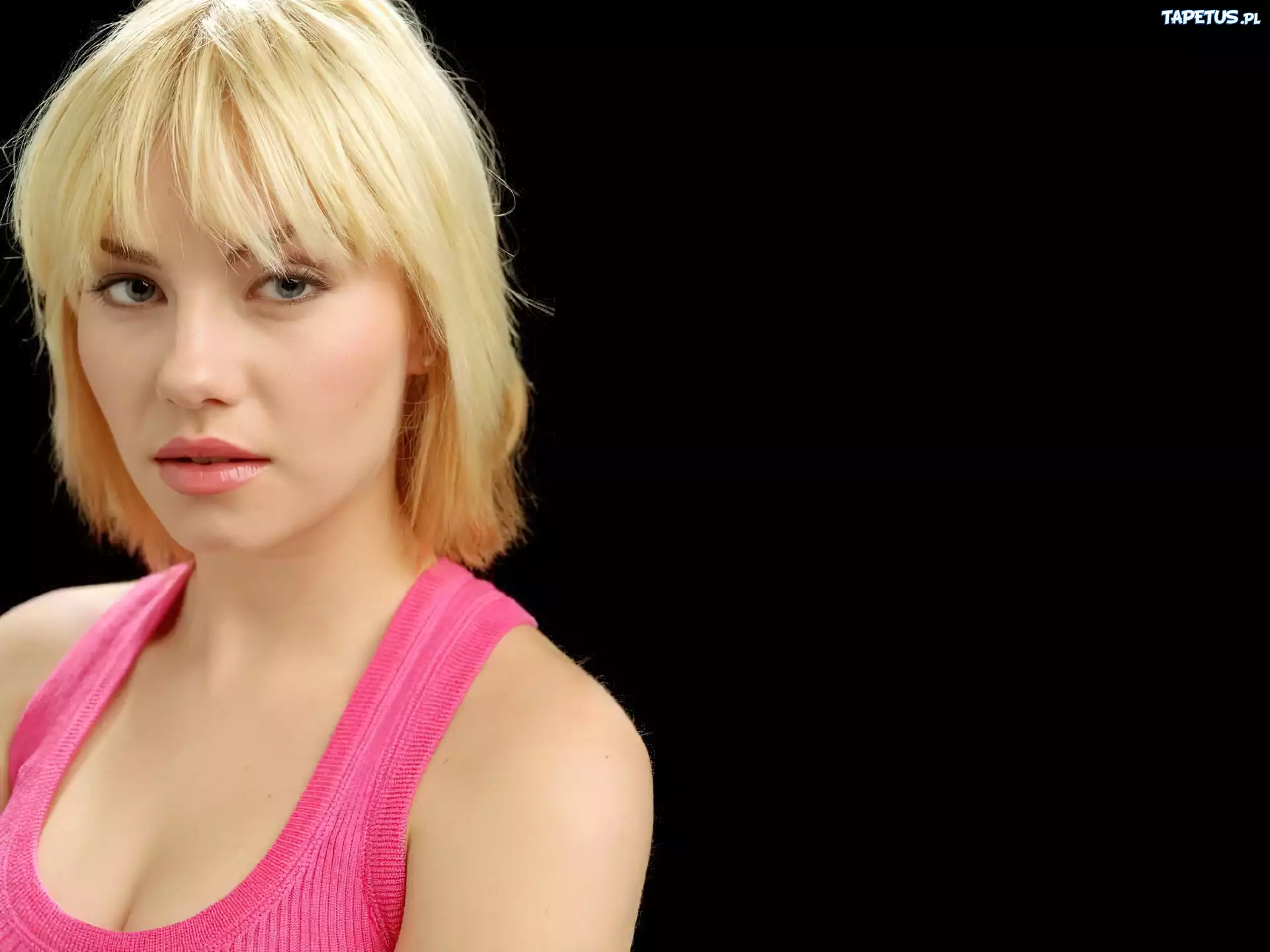 Elisha Cuthbert