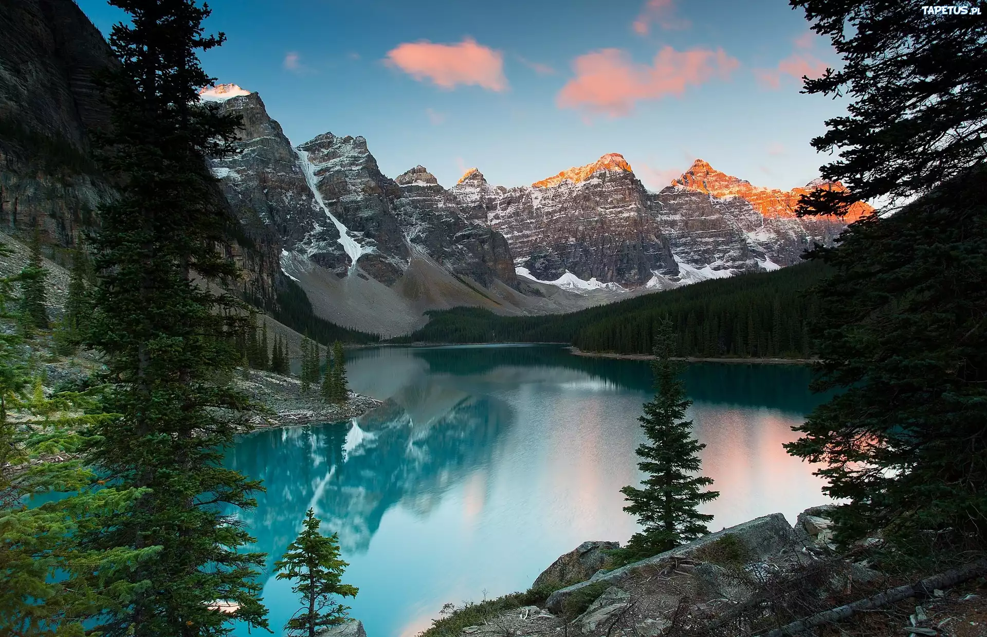 Bow Lake, Banff National Park, Alberta, Canada без смс
