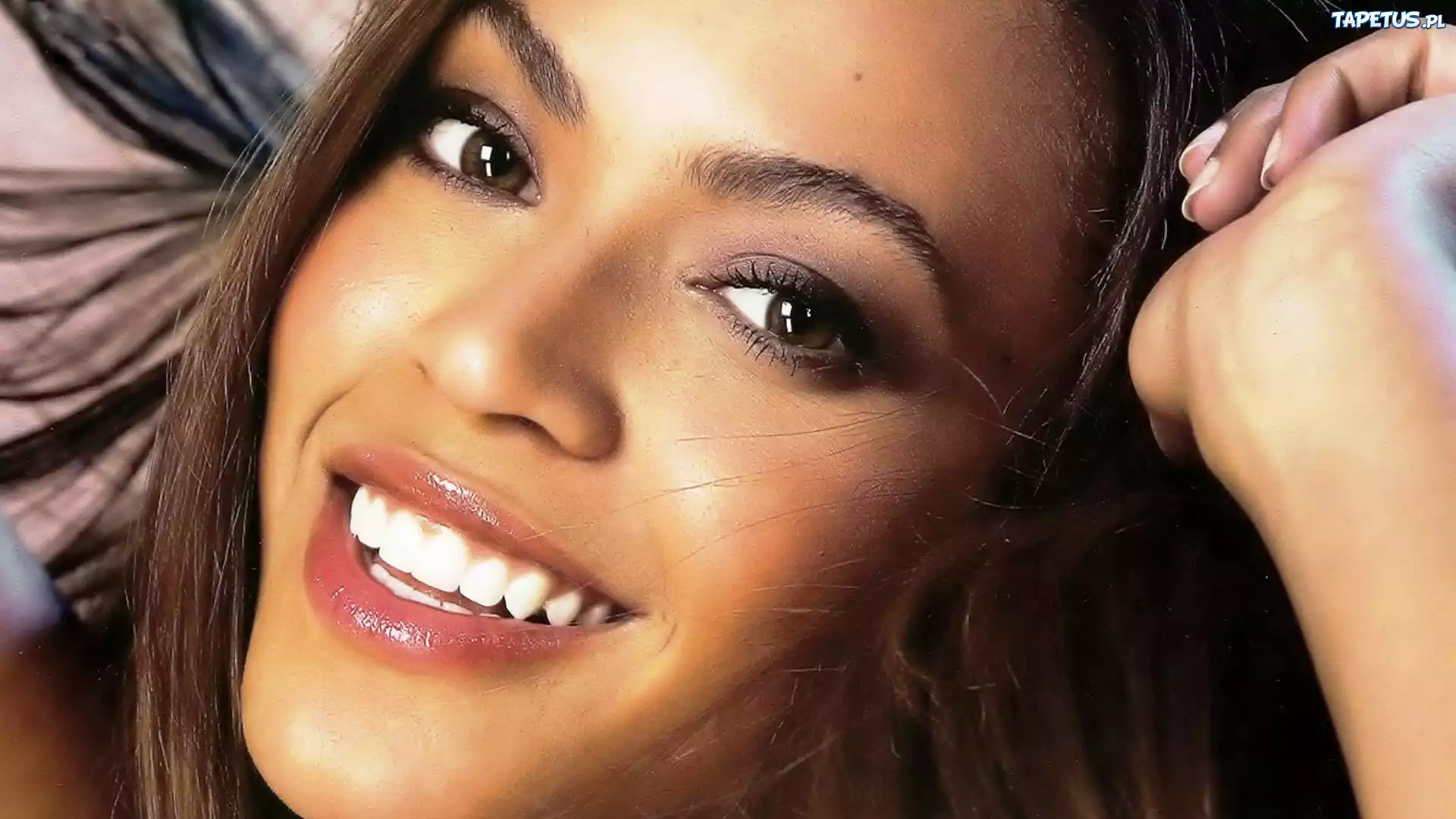Beyonce Knowles, Uśmiech