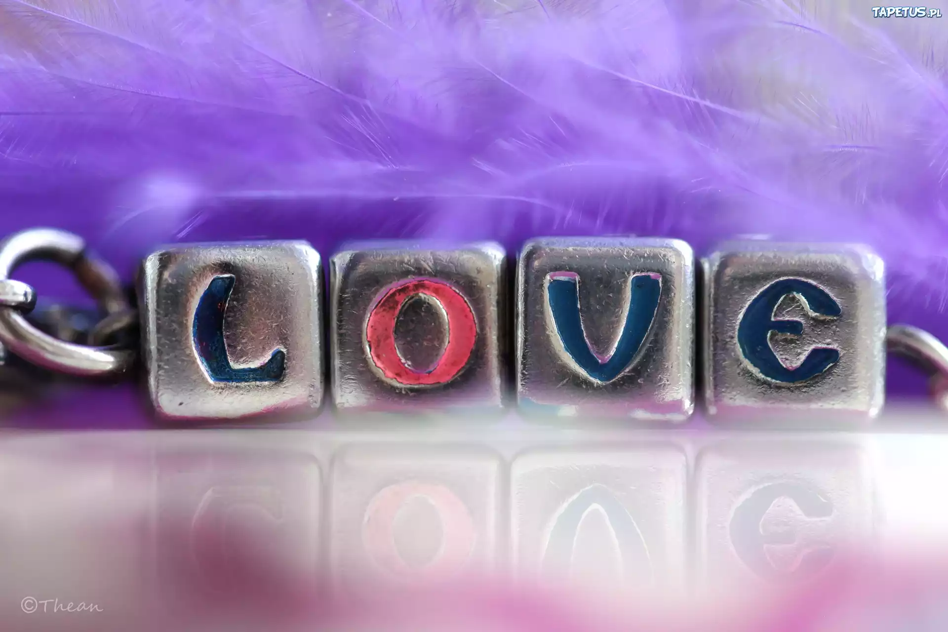 Napis, Love, Ozdoba
