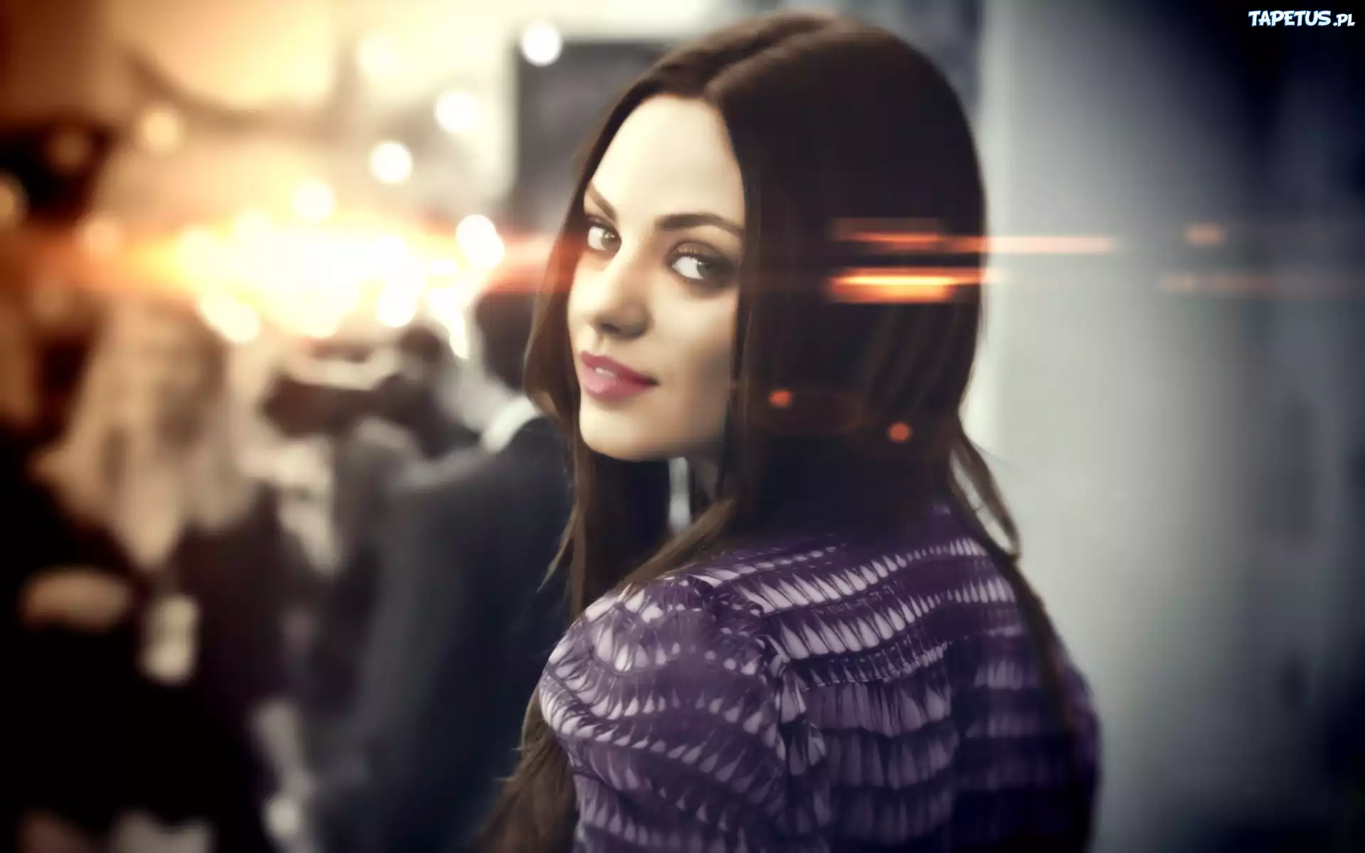 Kobieta, Mila Kunis, Spojrzenie, Makijaż