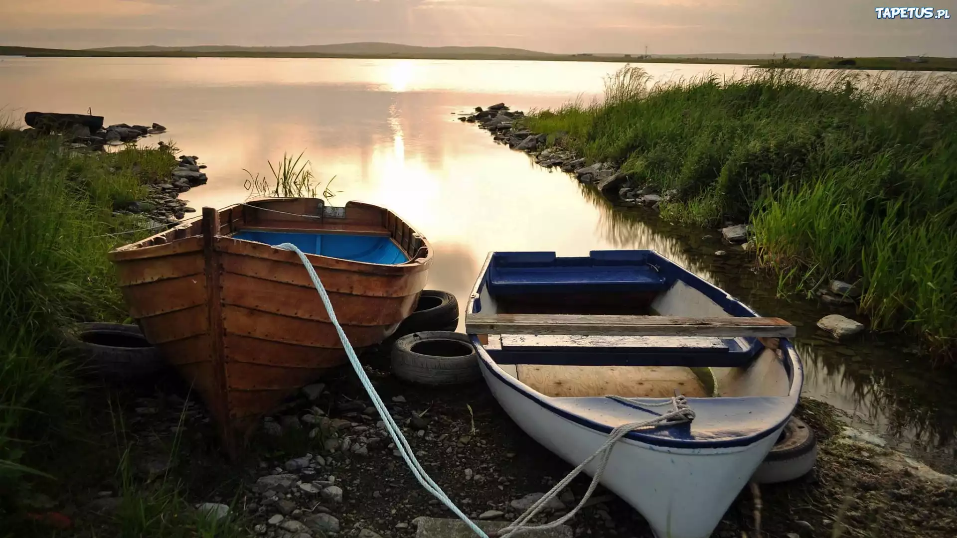 Jezioro, Brzeg, Łódki