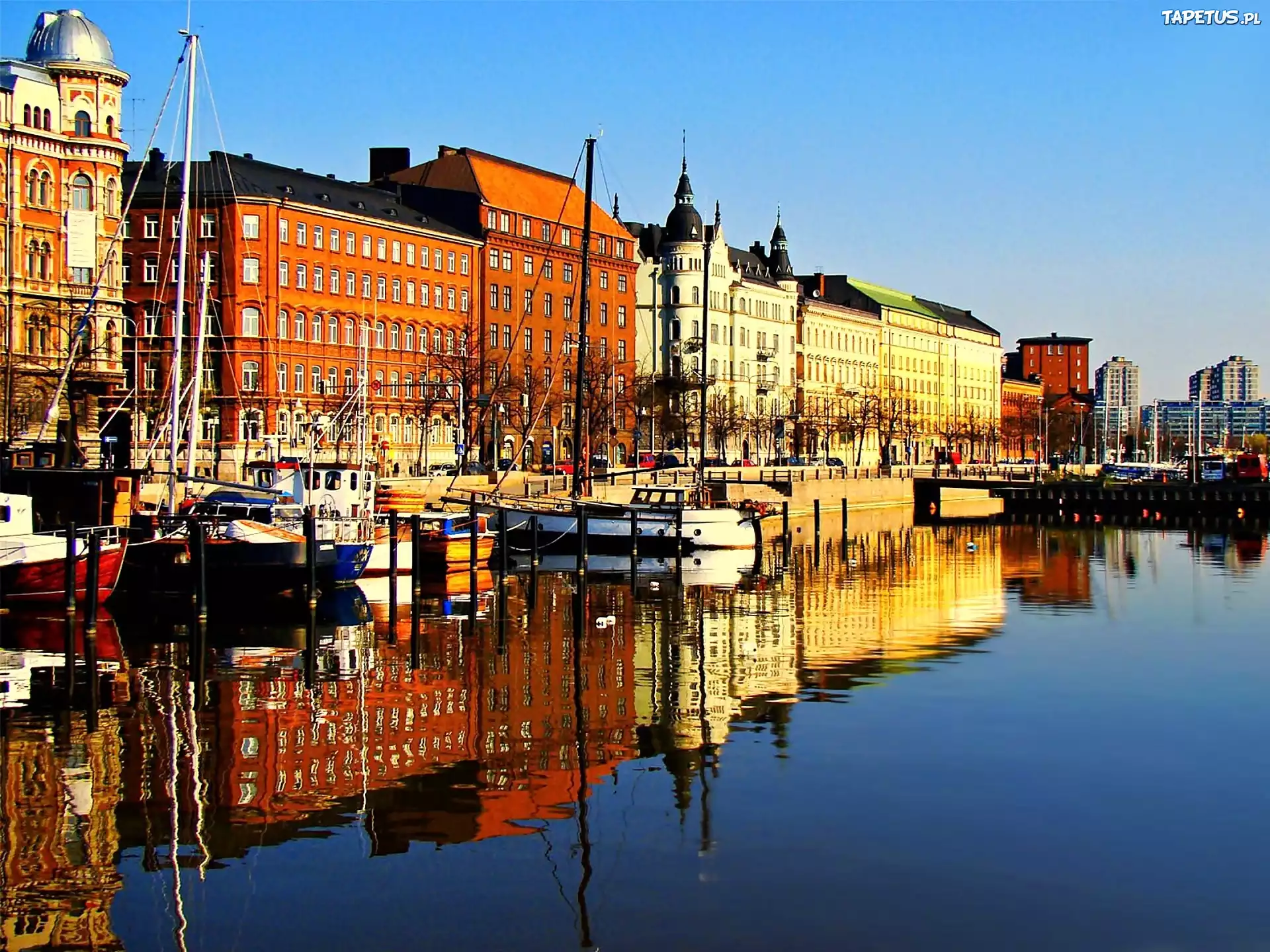 Helsinki, Kamienice, Nad Rzeką, Vantaa, Łodzie