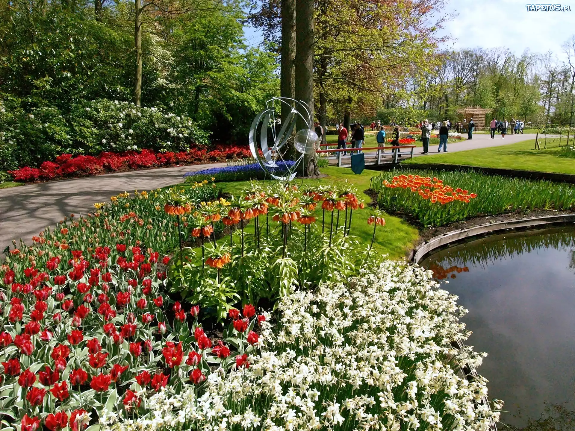Wiosna, Park, Staw, Rabaty, Kwiatowe, Spacerowicze