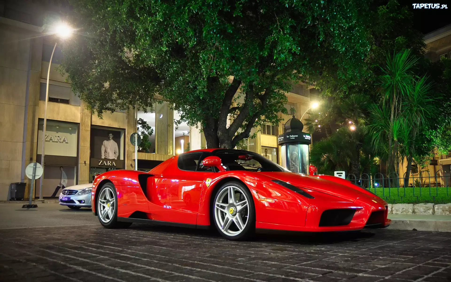 Czerwone, Ferrari, Enzo, Ulica, Drzewa