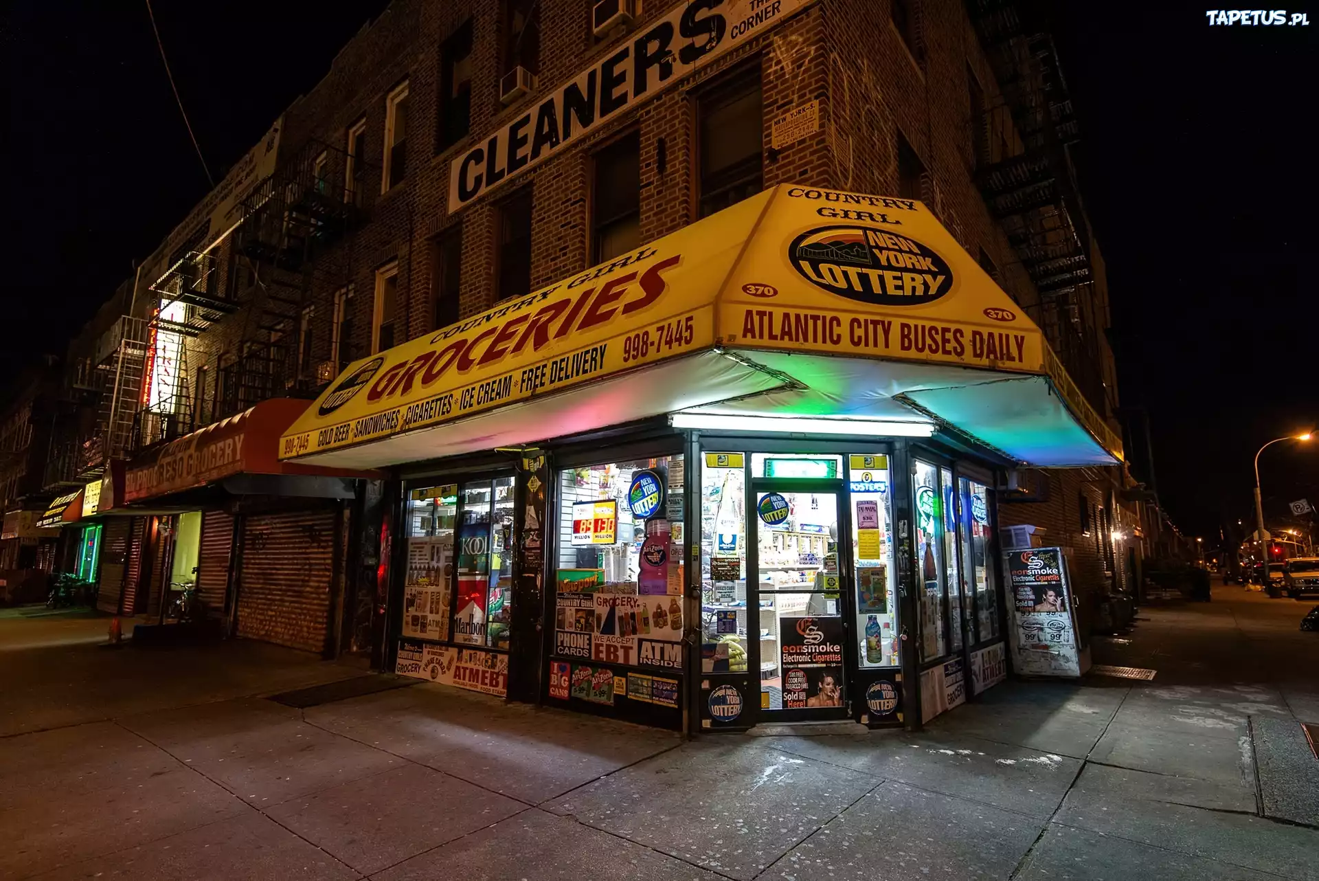 Ulica, Noc, Brooklyn, Nowy Jork