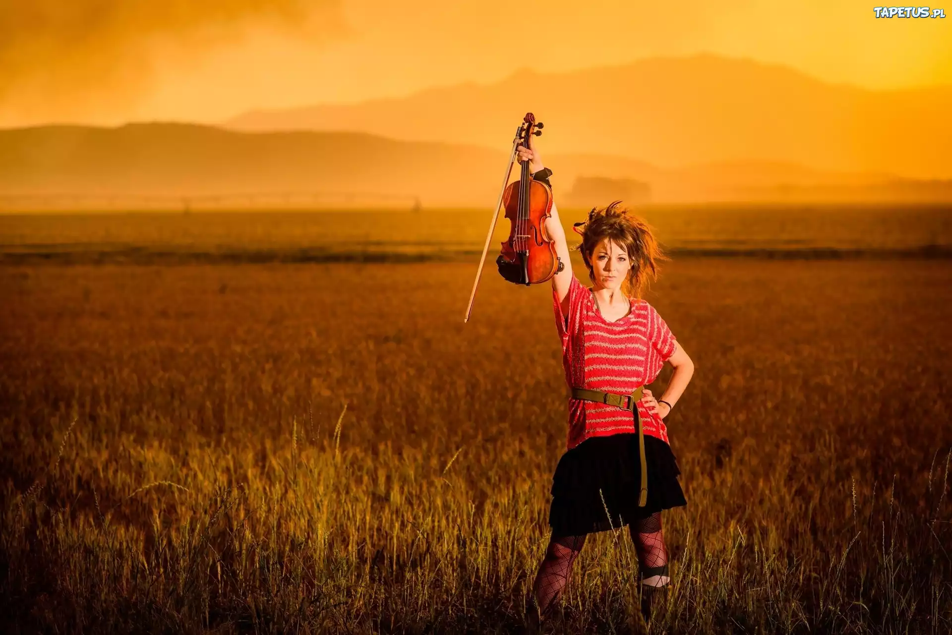 Lindsey Stirling, Skrzypce