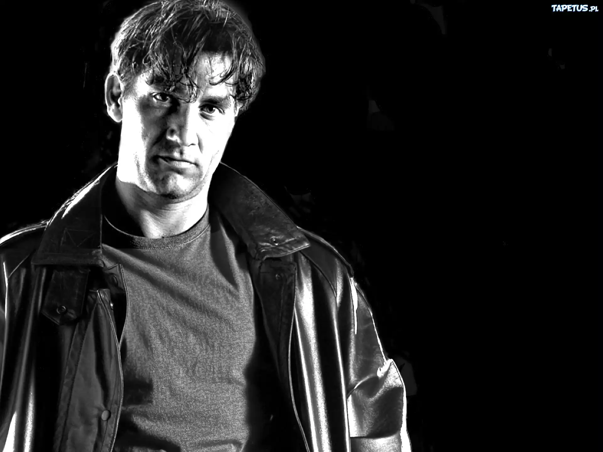 Clive Owen,kurtka skórzana