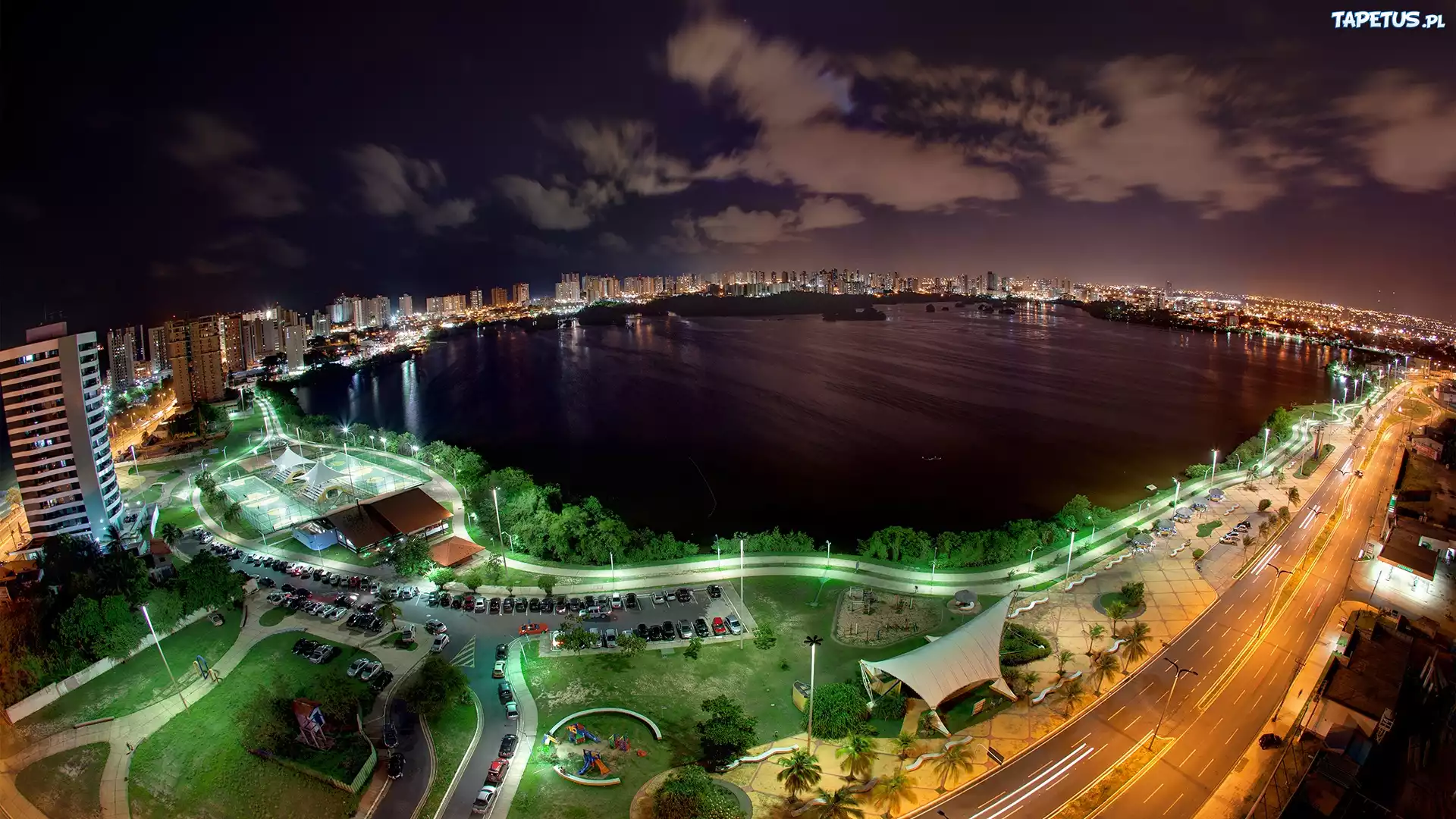 Miasto Nocą, Park, Brazylia