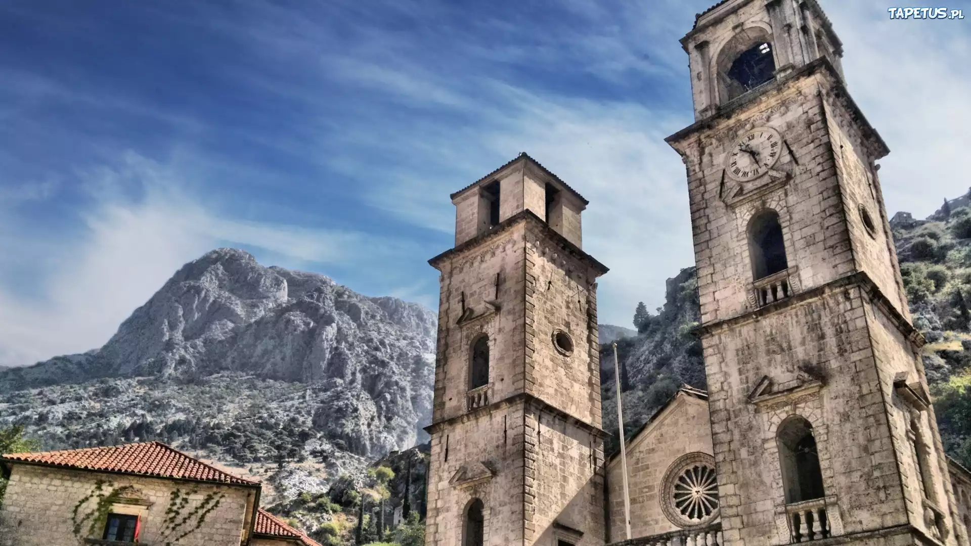 Czarnogóra, Kotor, Pałac, Góry