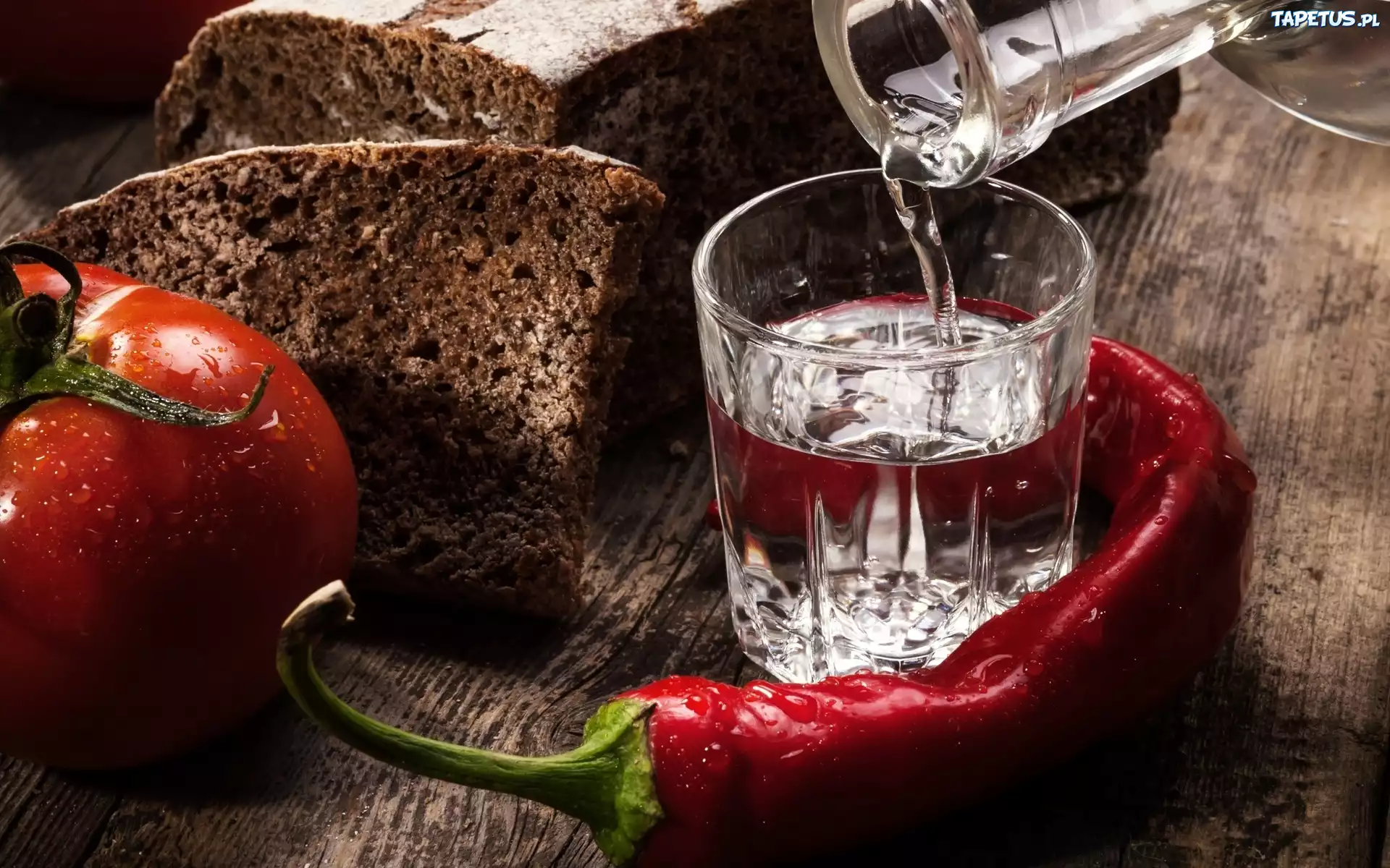 Wódka, Kieliszek, Pomidor, Papryka, Chleb