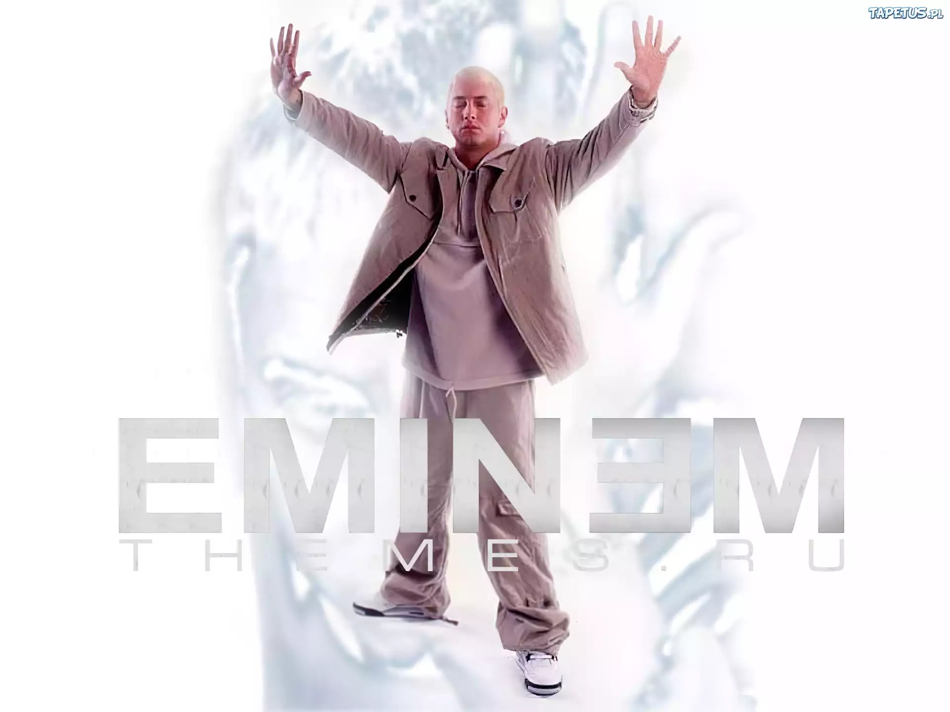 Eminem, Uniesione, Ręce