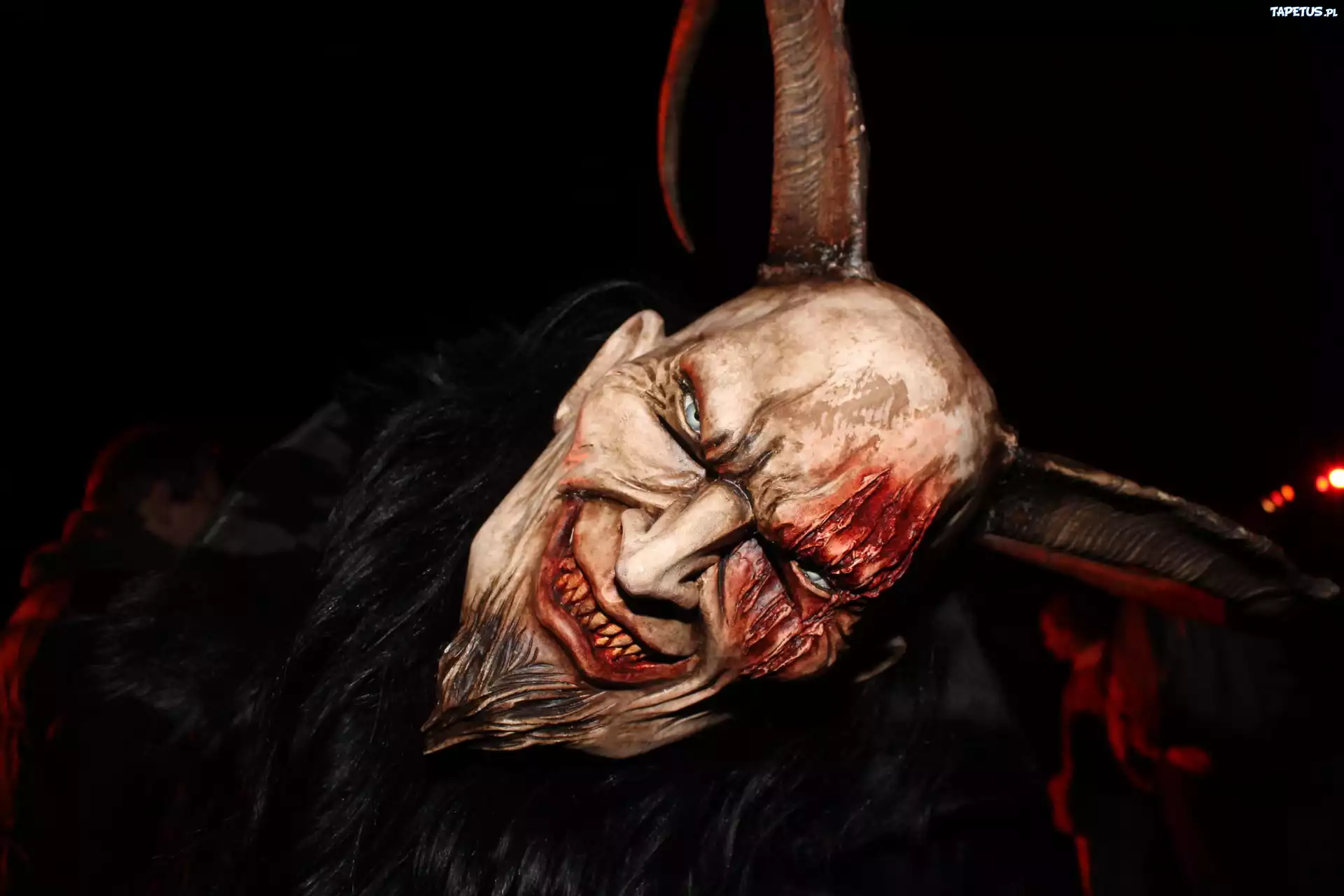 Demon, Rogi, Uśmiech, Krew