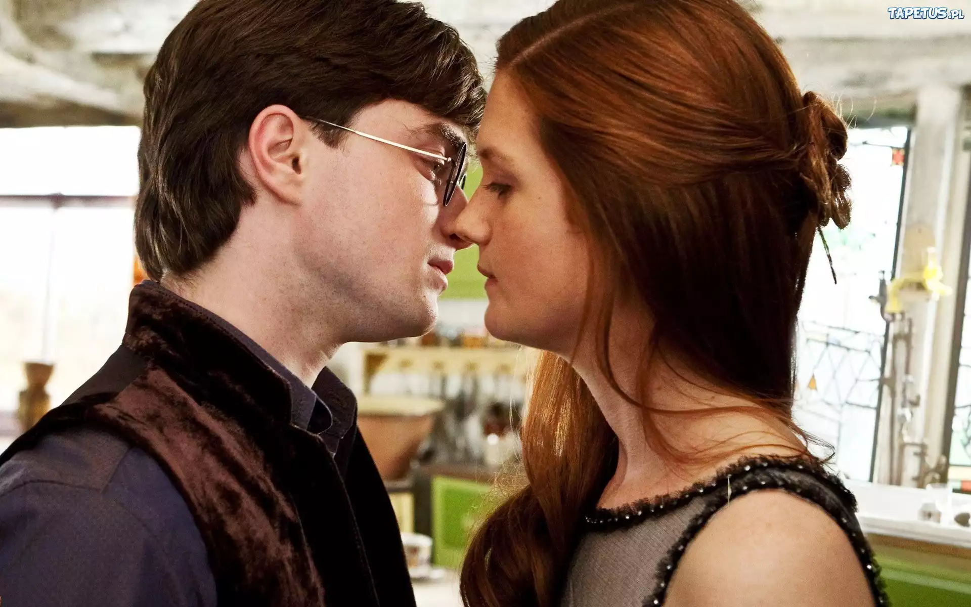 Daniel Radcliffe, Kobieta, Zbliżenie