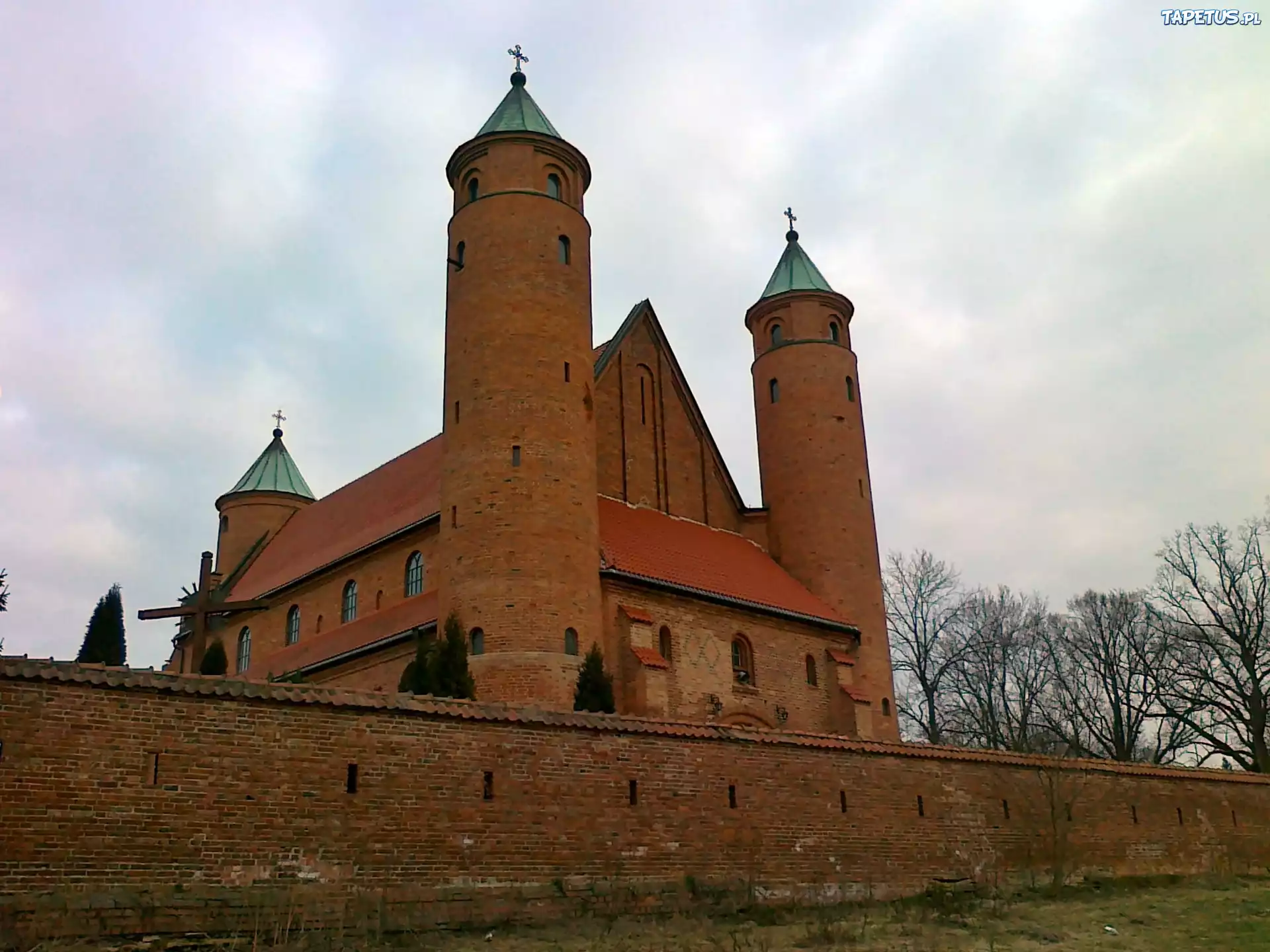Kościół, Obronny, Brochów