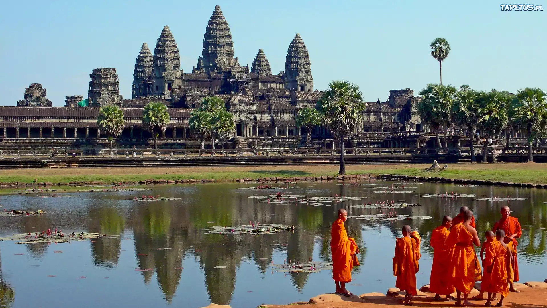 Kambodża, Angkor Wat, Mnisi, Staw